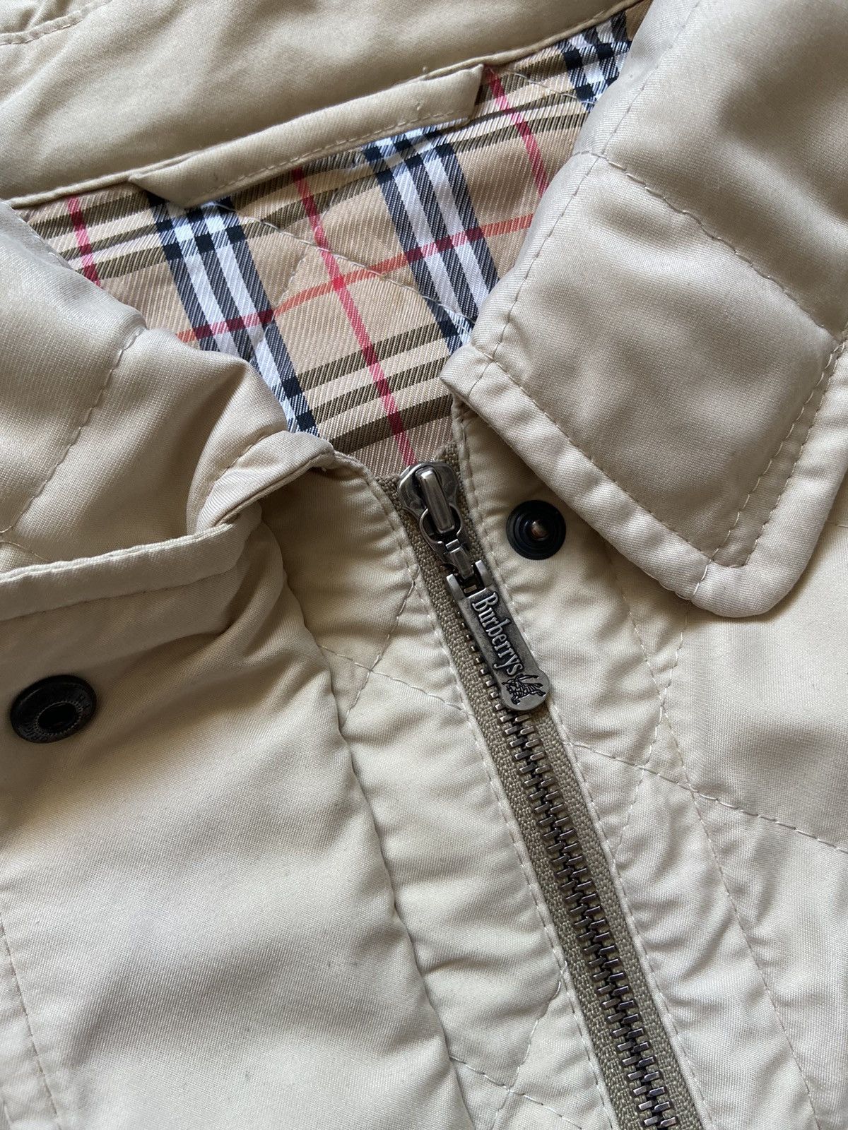 Burberry Rare Vintage Burberry Quilted Jacket Size ONE SIZE - 7 Thumbnail