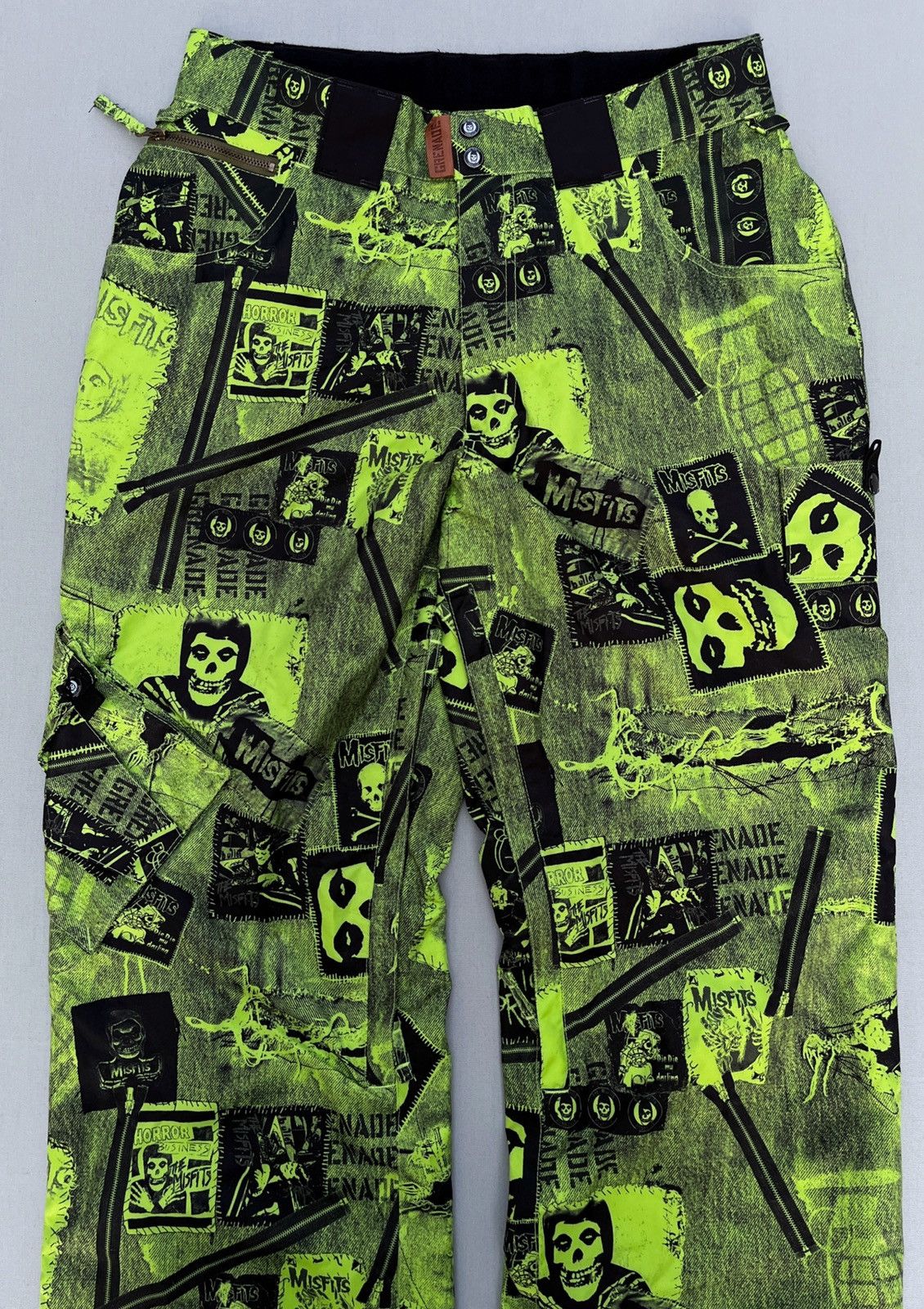 Misfits 🔥 Rare VTG MISFITS Full Print Wide Leg Cargo Pants Ski Size US 31 - 3 Thumbnail