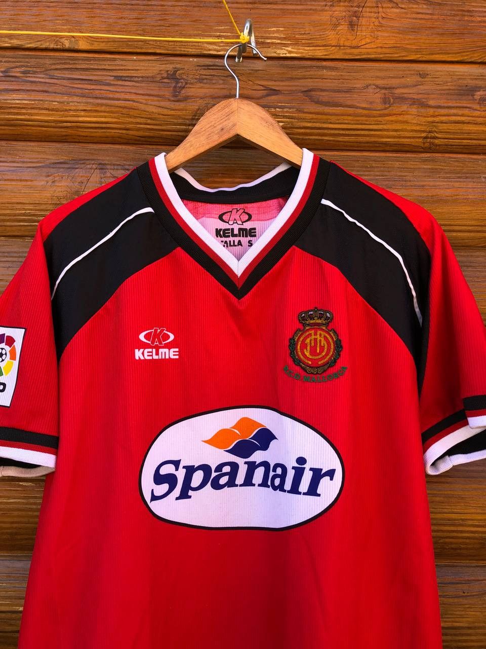 Vintage Mallorca 1999 - 2000 football shirt jersey camiseta Kelme Size US S / EU 44-46 / 1 - 2 Thumbnail
