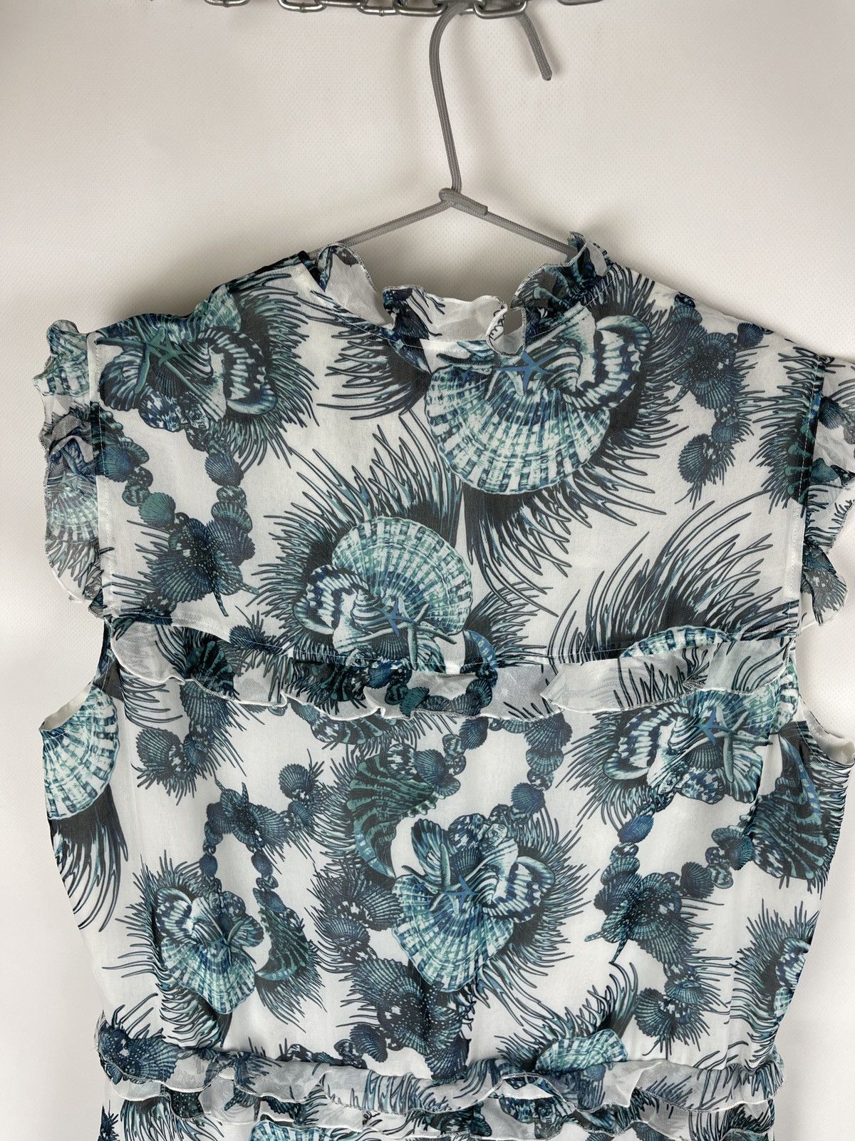 Just Cavalli Just Cavalli pattern made in Italy light dress size 46 Size L / US 10 / IT 46 - 12 Thumbnail