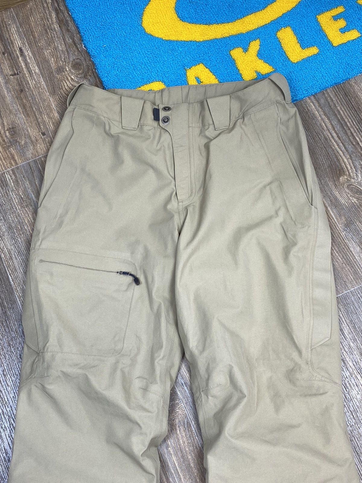 Nike ACG Nike ACG gore tex beige ski cargo pant Size US 32 / EU 48 - 4 Thumbnail