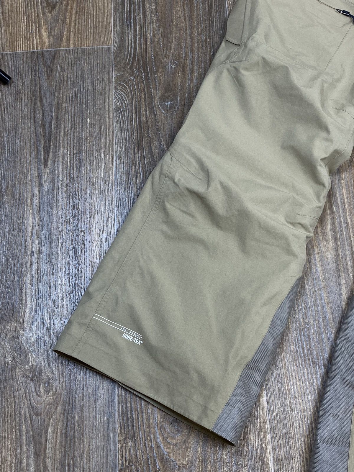 Nike ACG Nike ACG gore tex beige ski cargo pant Size US 32 / EU 48 - 6 Thumbnail
