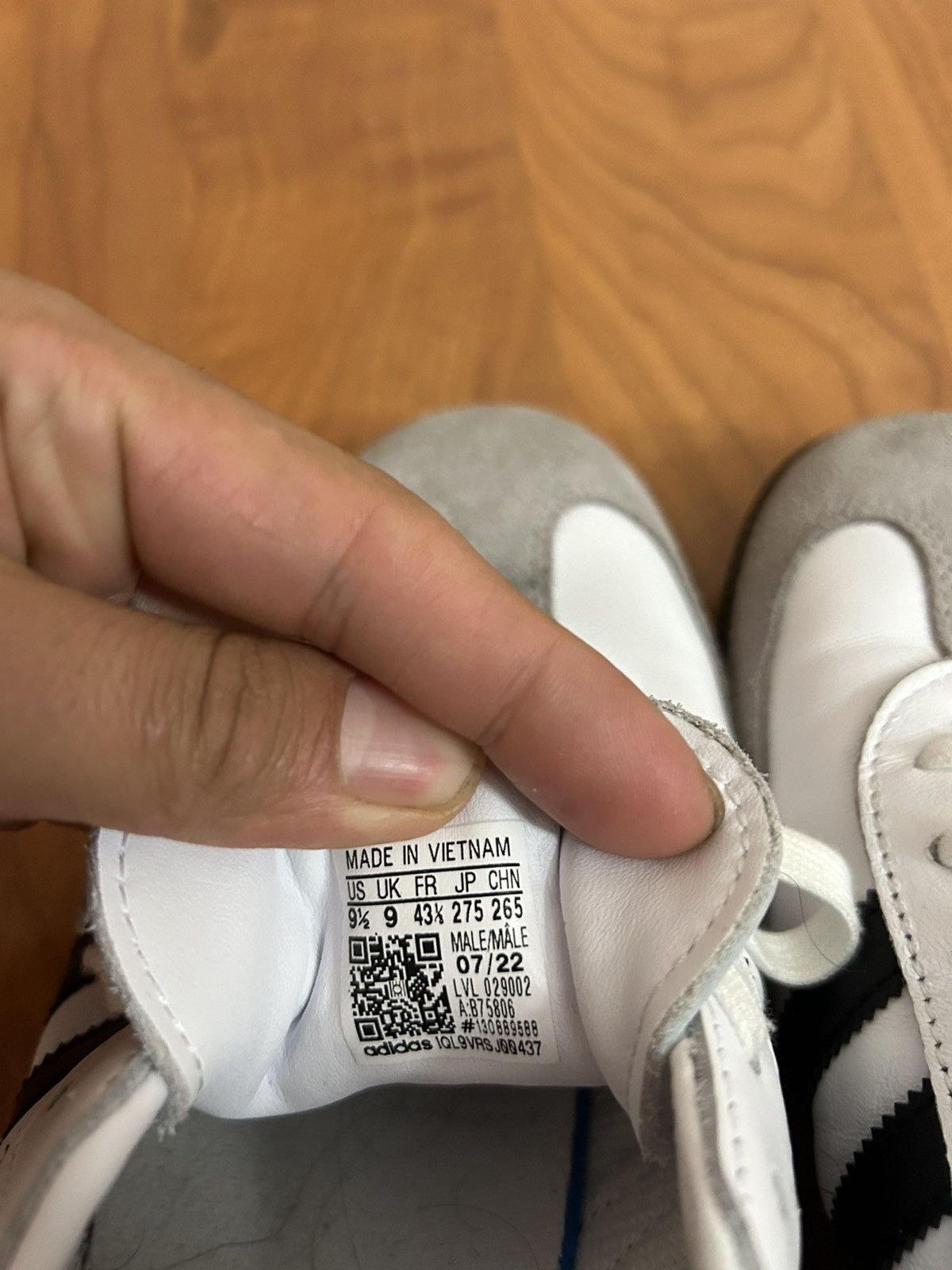 Adidas Adidas Samba OG Size US 9.5 / EU 42-43 - 4 Thumbnail