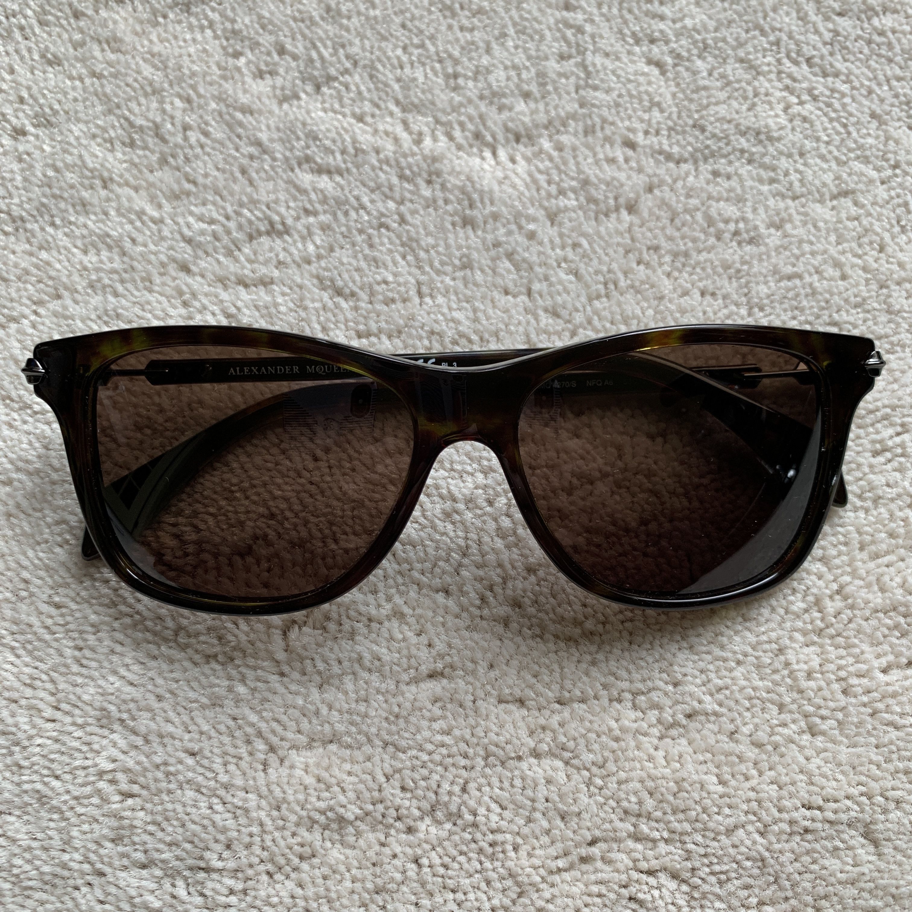 Alexander McQueen ALEXANDER McQUEEN Tortoise Rectangular Frame Sunglasses Size ONE SIZE - 10 Thumbnail