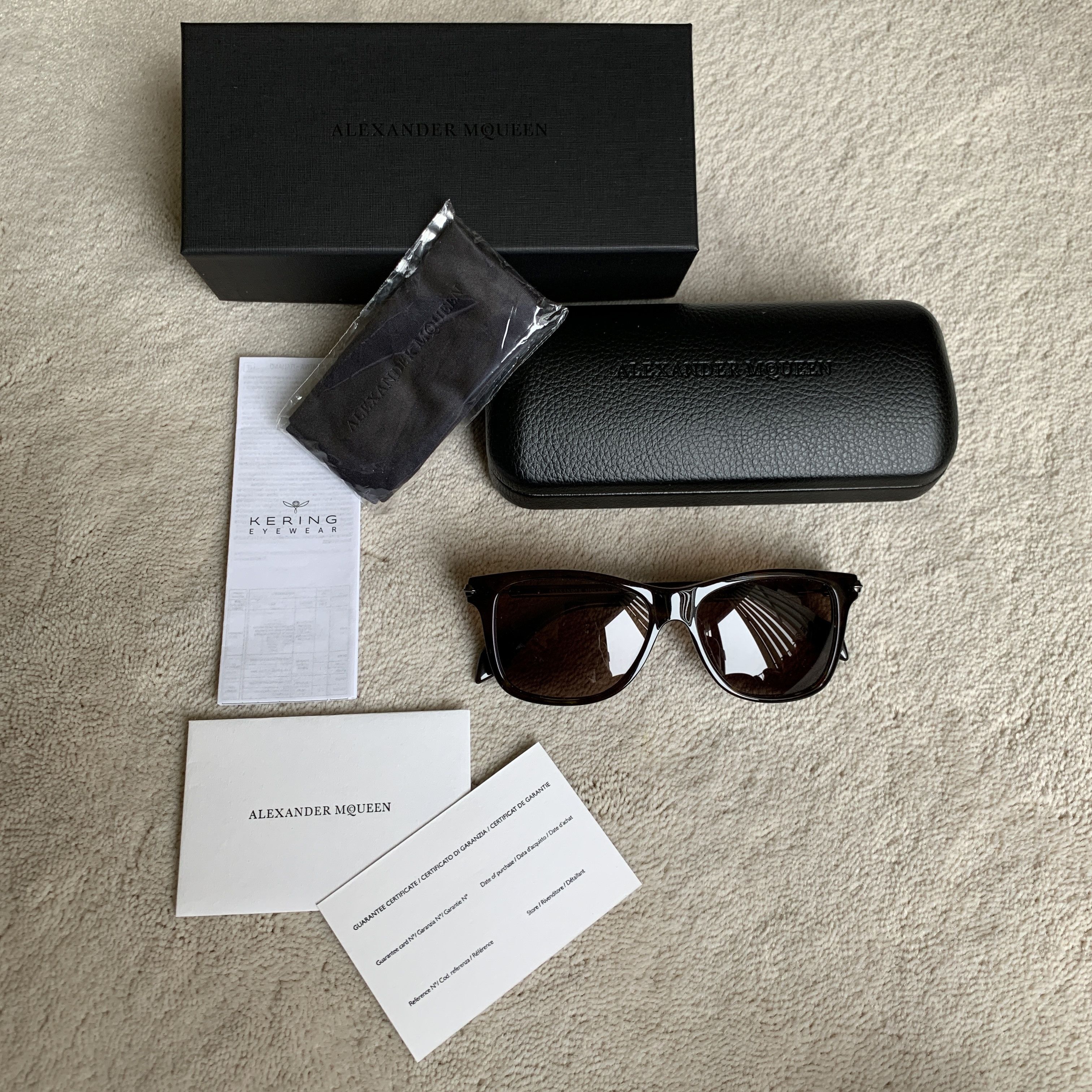 Alexander McQueen ALEXANDER McQUEEN Tortoise Rectangular Frame Sunglasses Size ONE SIZE - 1 Thumbnail