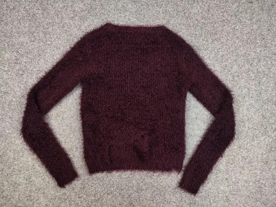 Japanese Brand Vintage Japanese Mohair Style Fuzzy Crewneck Sweater Size S / US 4 / IT 40 - 7 Thumbnail