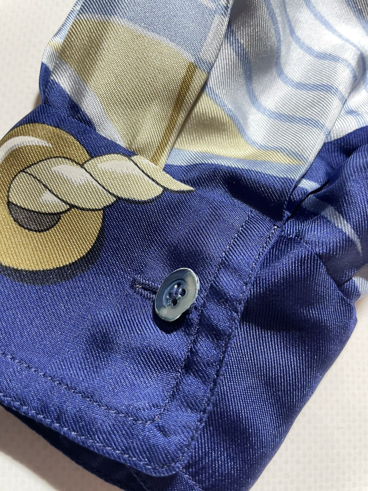 Hermes Vintage Women’s Hermes P. Peron Silk Shirt Size M / US 6-8 / IT 42-44 - 19 Thumbnail