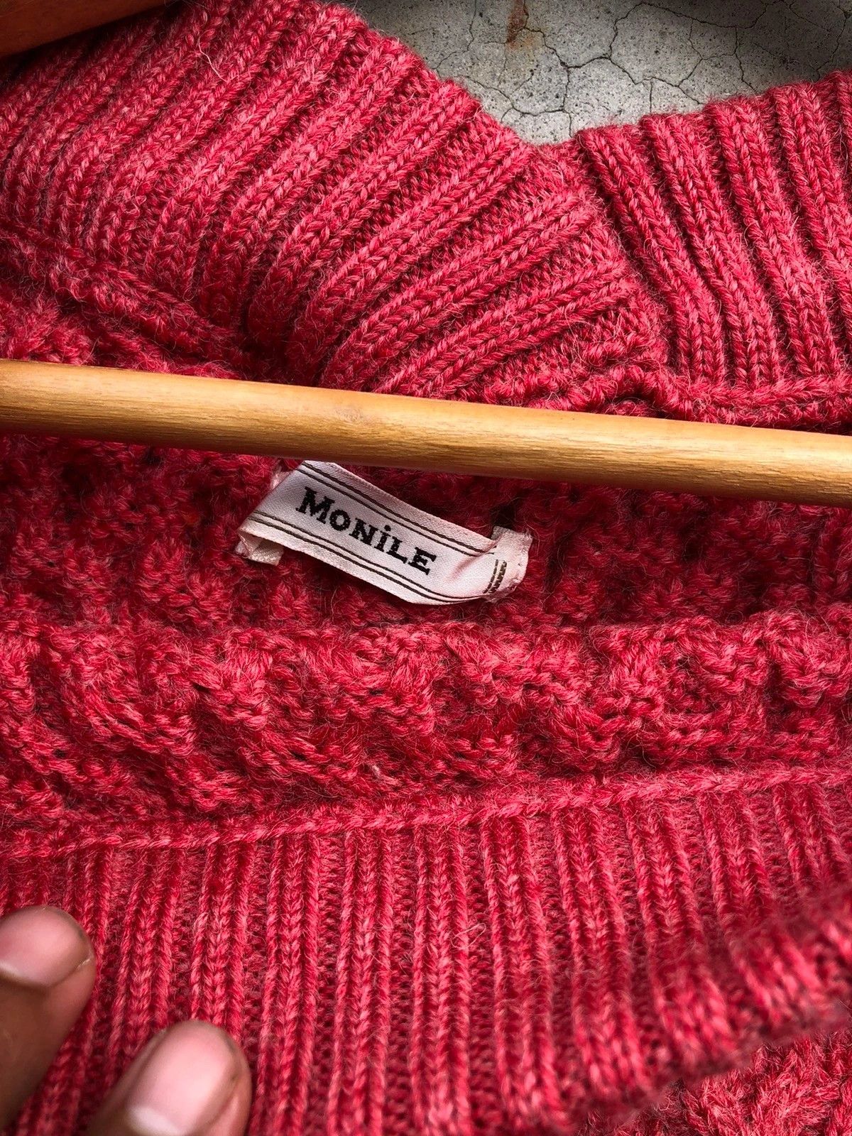 Aran Isles Knitwear × Designer 💥Vintage Luxury MONILE Pureknit Pullover Knitting Pattern Size US S / EU 44-46 / 1 - 9 Thumbnail