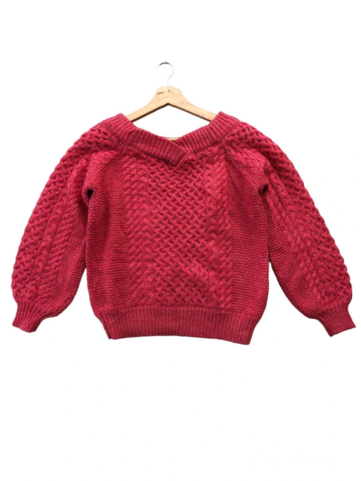 Aran Isles Knitwear × Designer 💥Vintage Luxury MONILE Pureknit Pullover Knitting Pattern Size US S / EU 44-46 / 1 - 3 Thumbnail