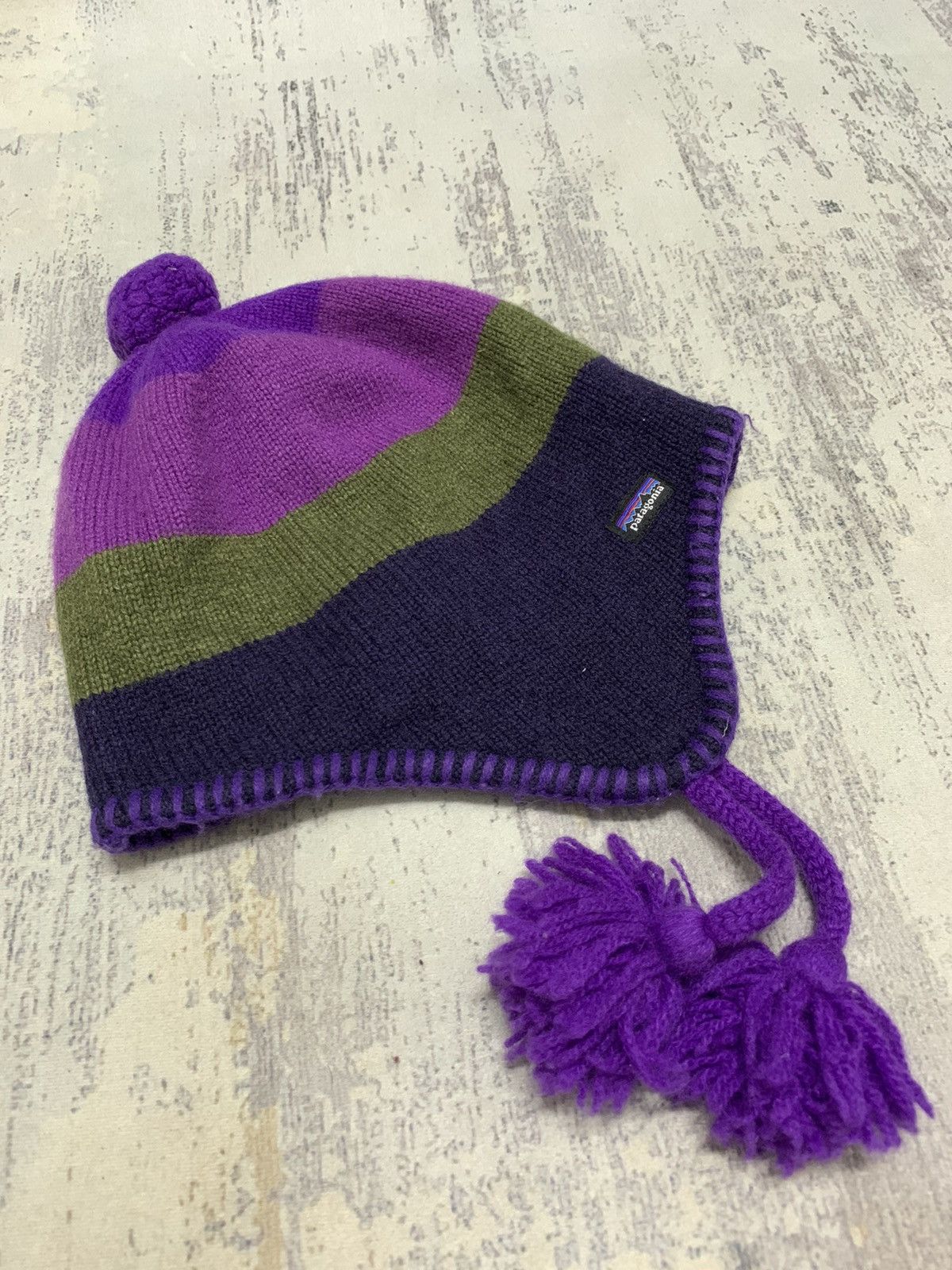 Patagonia Vintage Patagonia Wool Multi Colour Ear flap Hat Size ONE SIZE - 6 Thumbnail