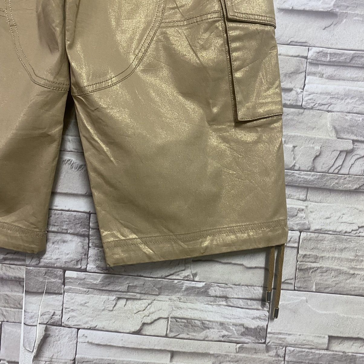 Dolce & Gabbana Dolce & Gabbana Cargo Pants Shorts Gold Size 28" / US 6 / IT 42 - 14 Thumbnail