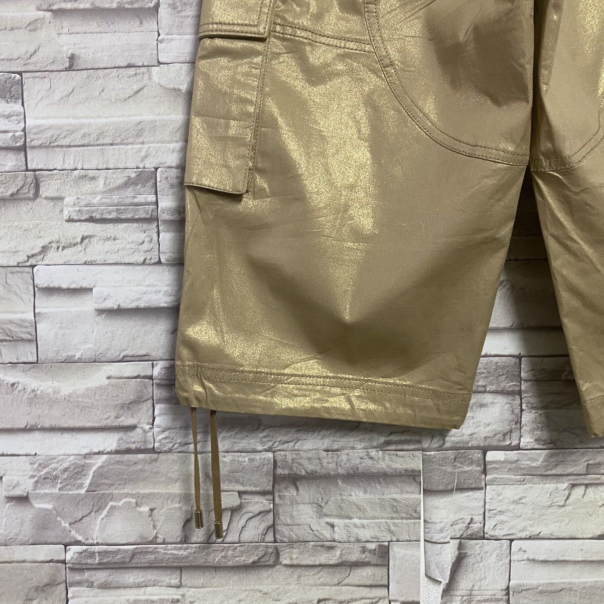 Dolce & Gabbana Dolce & Gabbana Cargo Pants Shorts Gold Size 28" / US 6 / IT 42 - 13 Thumbnail