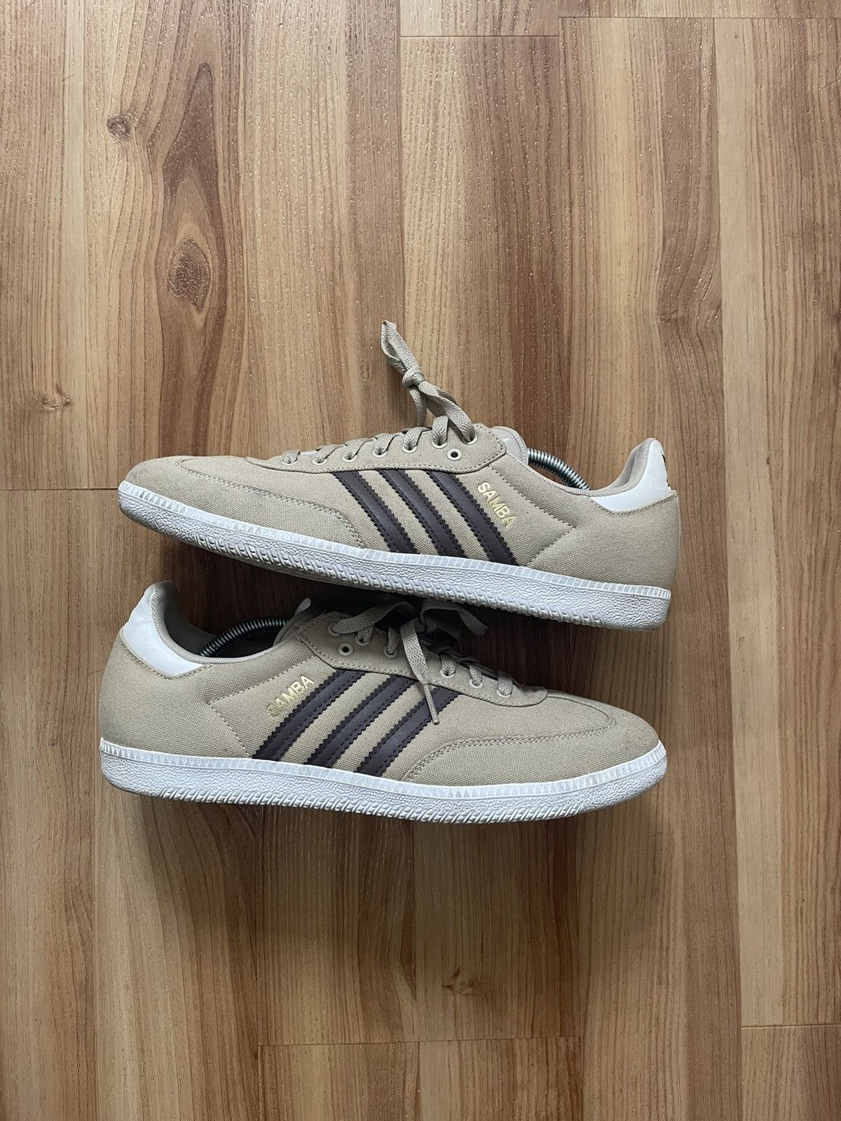 adidas gazelle silver green womens adidas Originals Samba OG Men's Shadow Green/Cream White/Gold Metallic Shoes, Size: 8