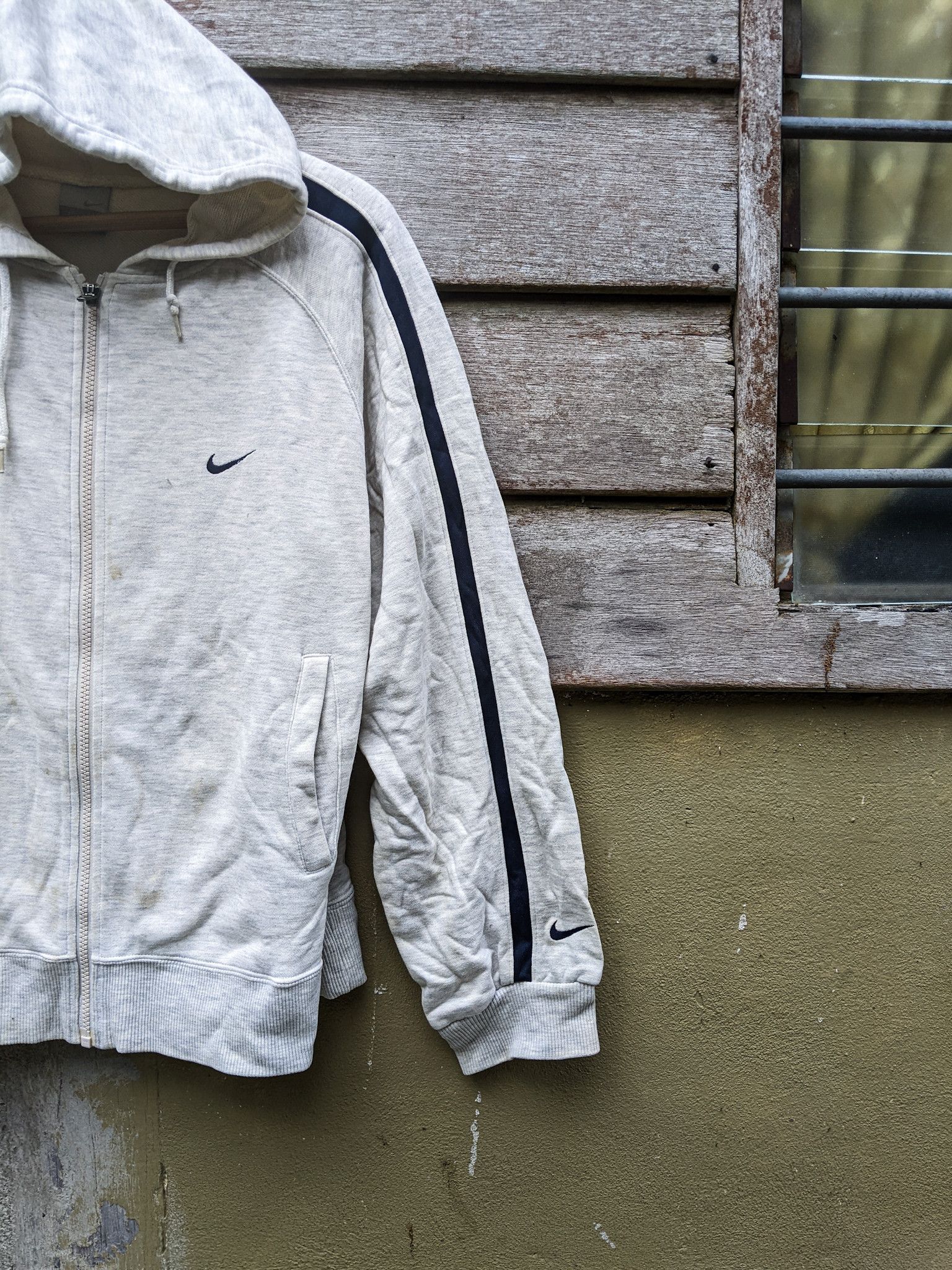 Nike × Vintage Vintage Early 2k Nike Basic Swoosh Zip Up Hoodie Size US M / EU 48-50 / 2 - 4 Thumbnail