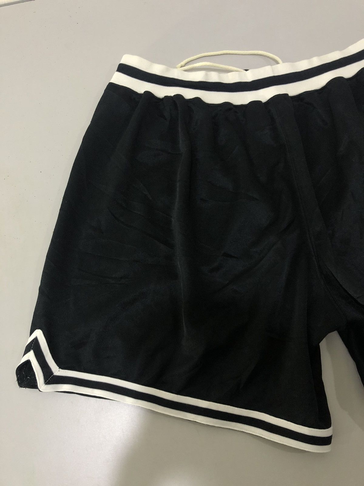 Nike × Vintage Vintage Nike Track Short Pant Size US 34 / EU 50 - 5 Thumbnail