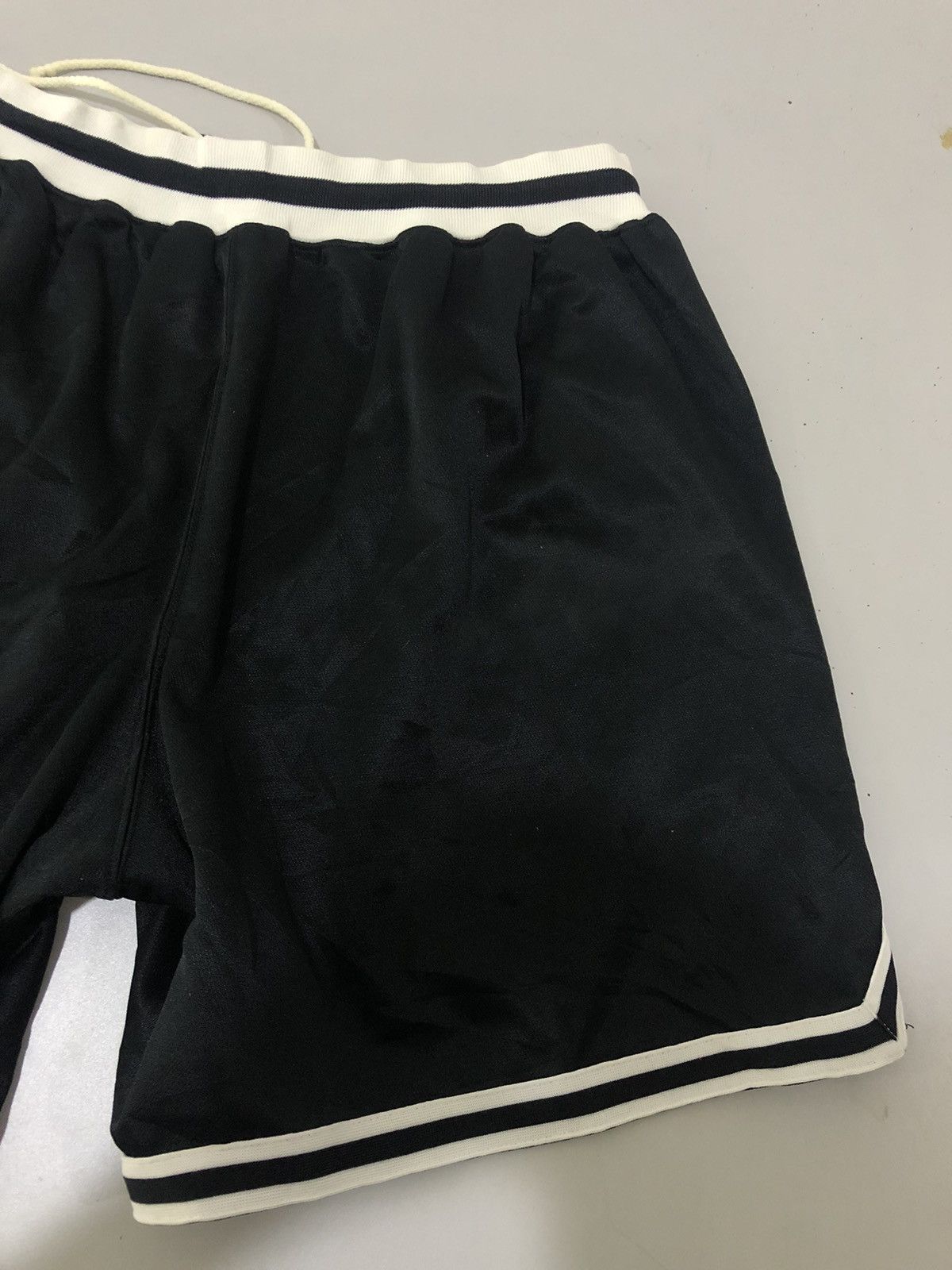 Nike × Vintage Vintage Nike Track Short Pant Size US 34 / EU 50 - 4 Thumbnail