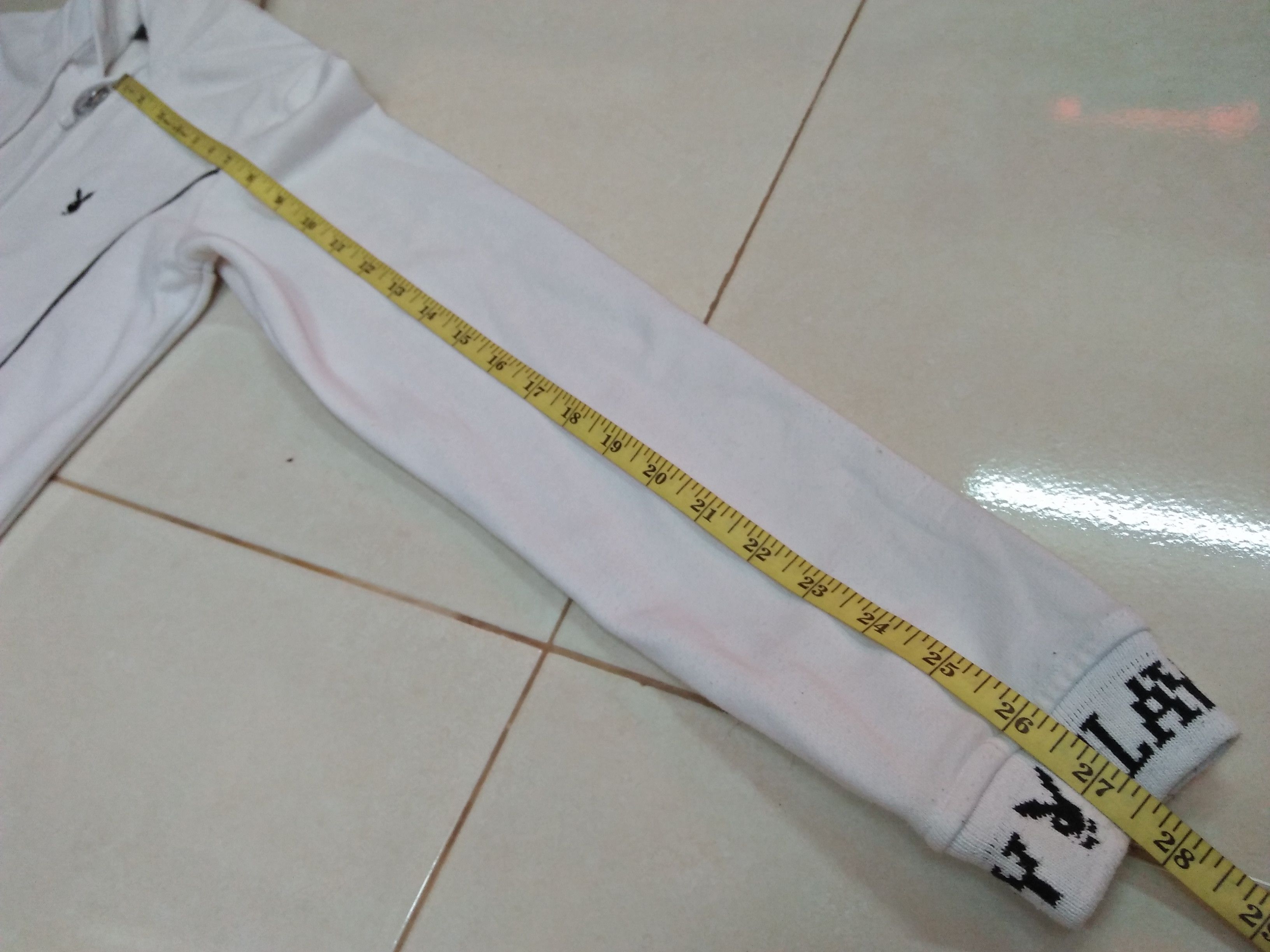 Playboy PLAYBOY White Zipper Hoodie Small Fleece Jacket. Size M / US 6-8 / IT 42-44 - 15 Thumbnail
