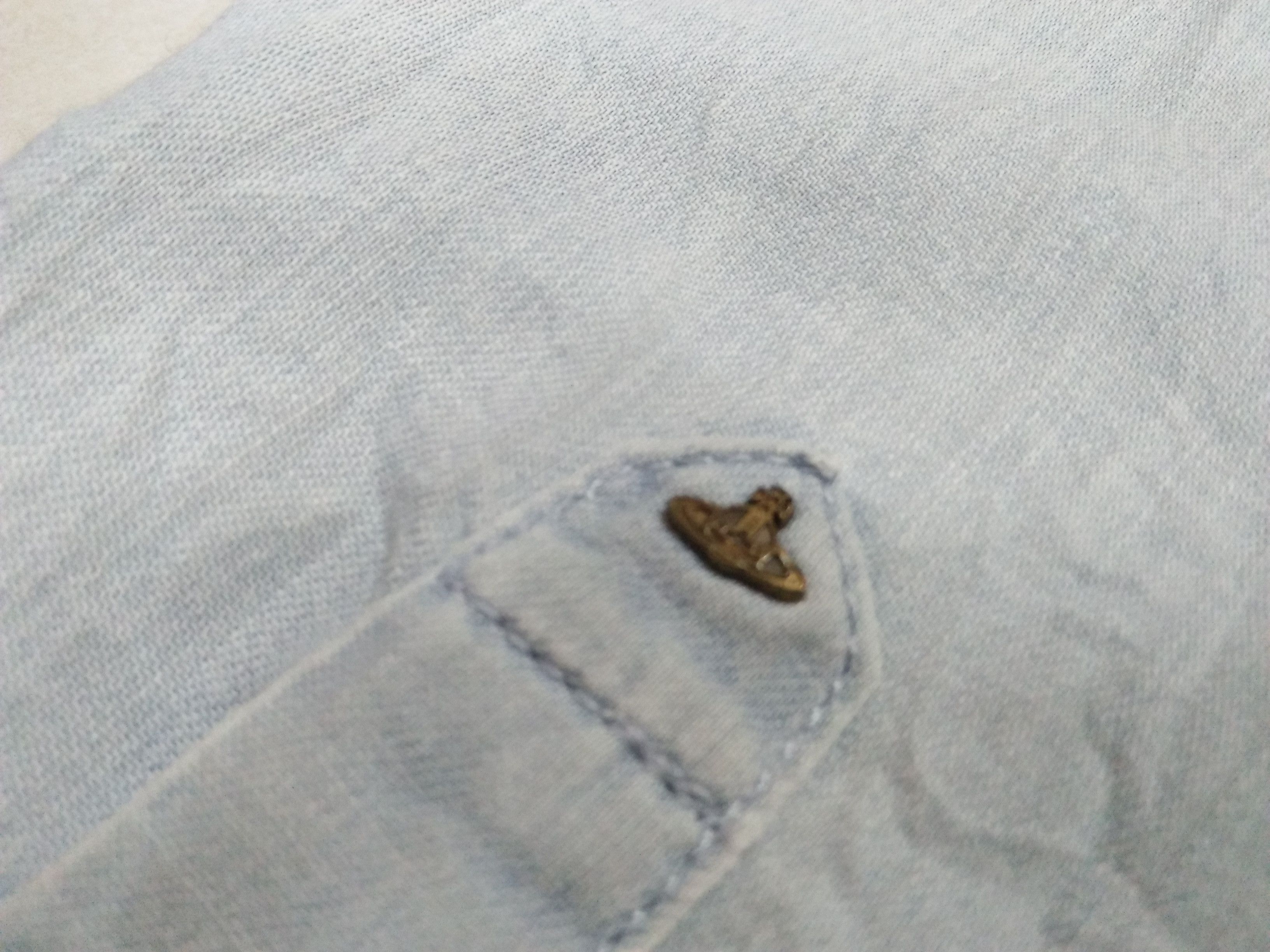 Vivienne Westwood VIVIENNE WESTWOOD Anglomania Nicely Faded Denim Shirt Size S / US 4 / IT 40 - 9 Thumbnail