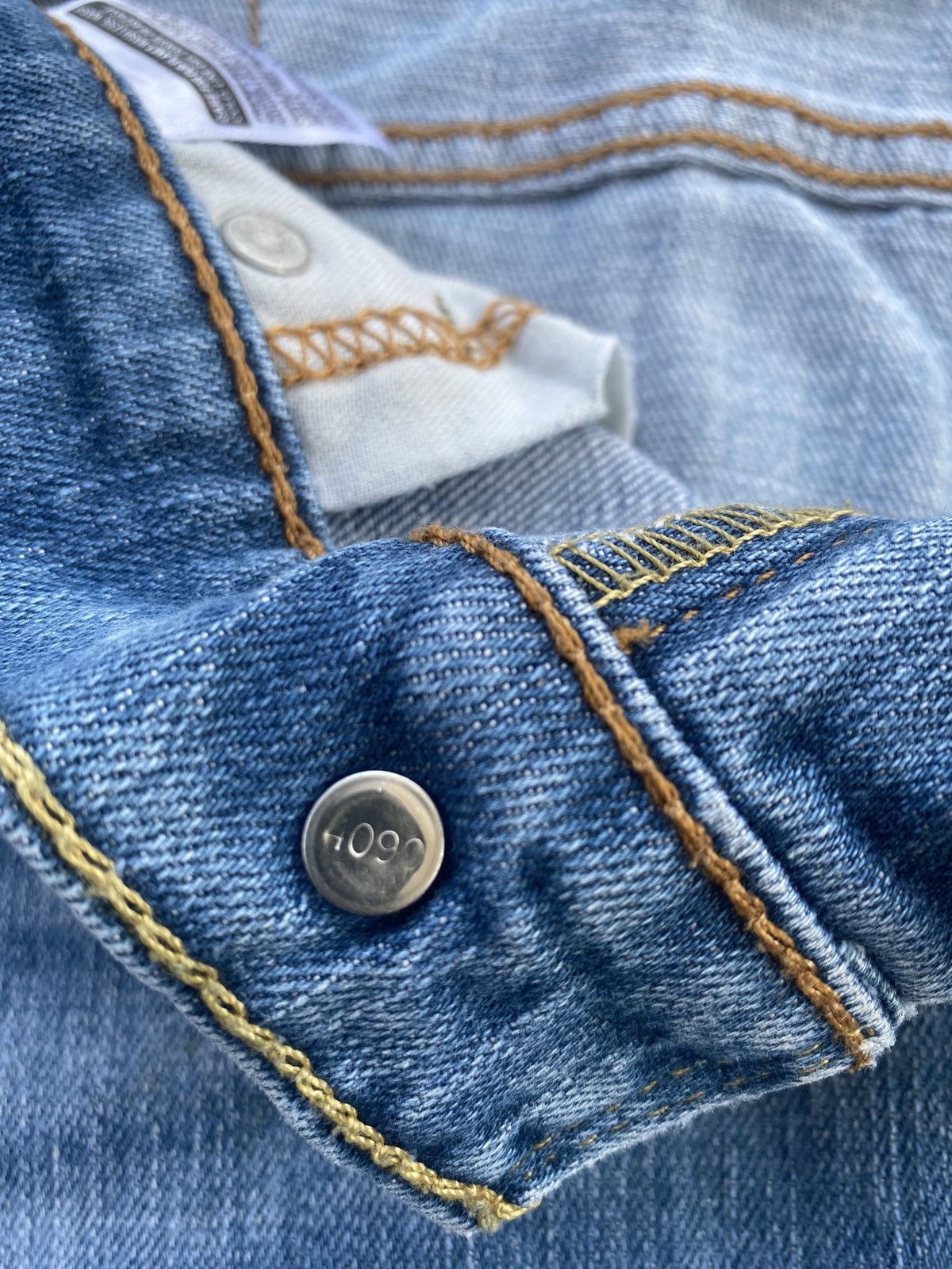 Jean × Levi's × Vintage VINTAGE LEVIS 514 JEANS BLUE WASH -J406 Size US 36 / EU 52 - 6 Thumbnail