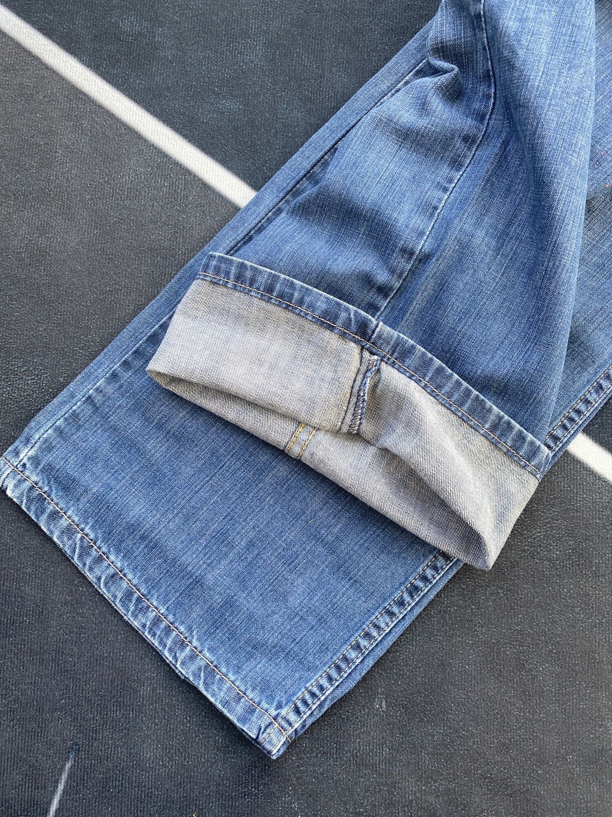 Jean × Levi's × Vintage VINTAGE LEVIS 514 SLIM STRAIGHT JEANS-J407 Size US 39 - 8 Thumbnail