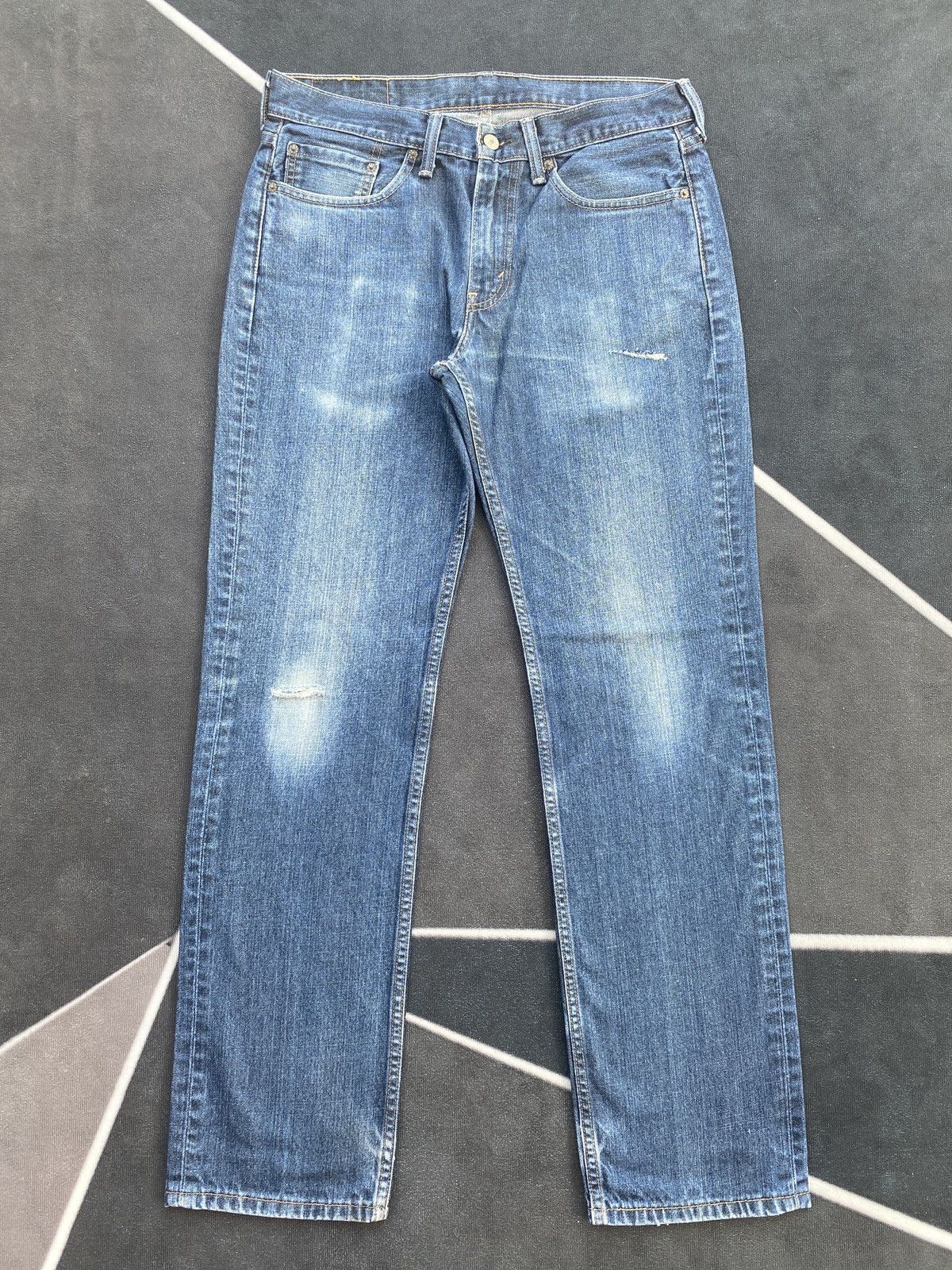 Jean × Levi's × Vintage VINTAGE LEVIS 514 BLUE WASH JEANS-J409 Size US 33 - 1 Thumbnail