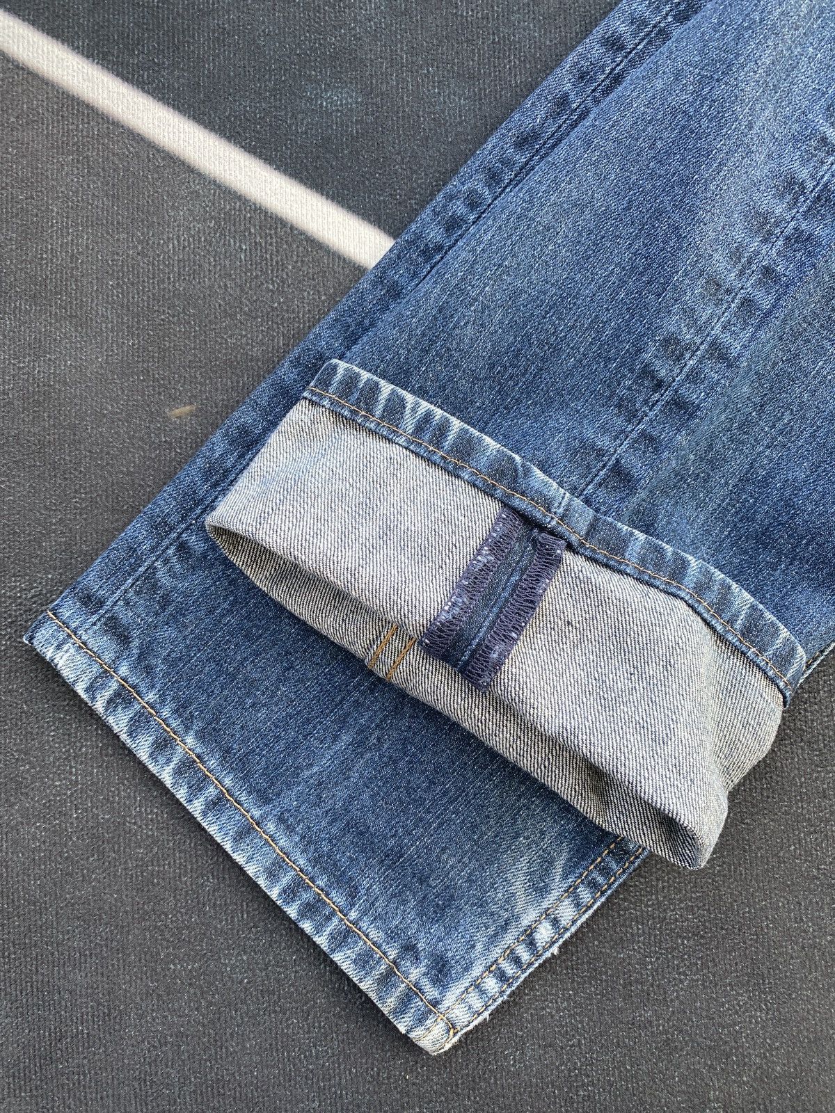 Jean × Levi's × Vintage VINTAGE LEVIS 514 BLUE WASH JEANS-J409 Size US 33 - 8 Thumbnail