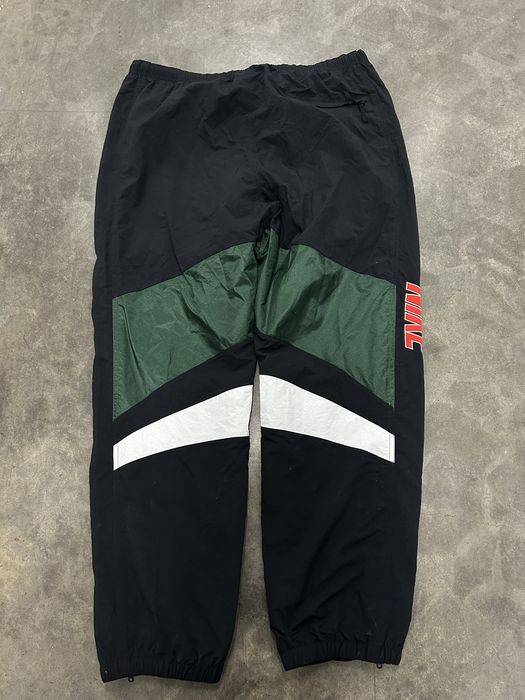 Nike x supreme on sale joggers