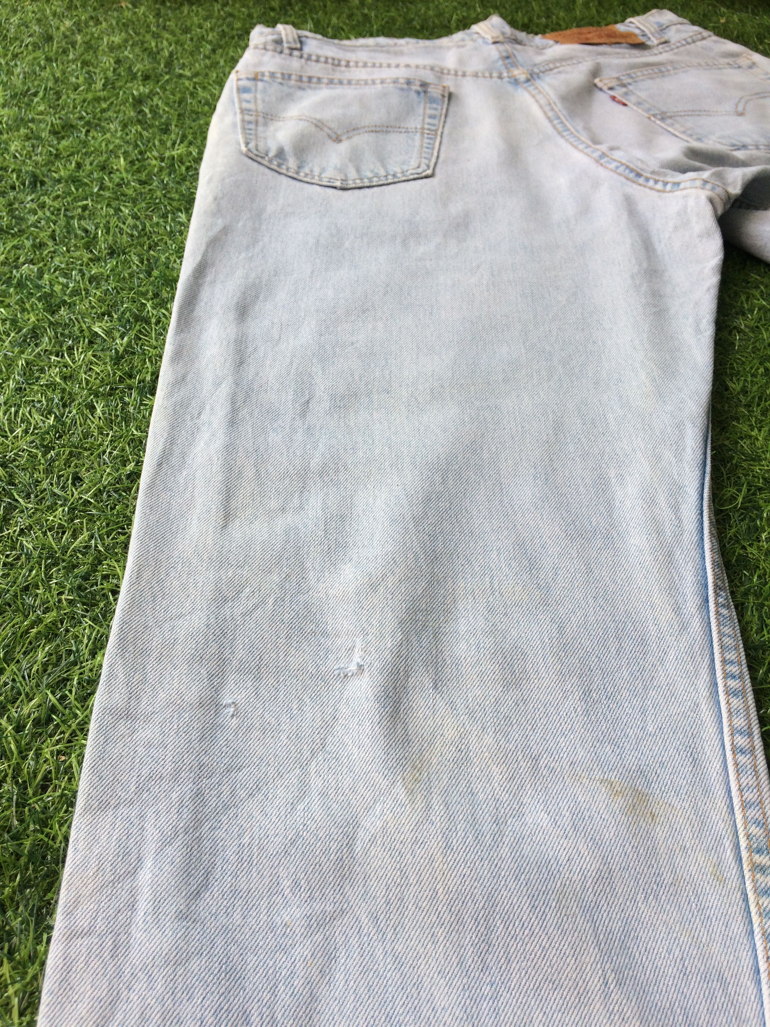 Levi's × Vintage Distressed Levis 550 Jeans #B-810 Size US 35 - 7 Thumbnail