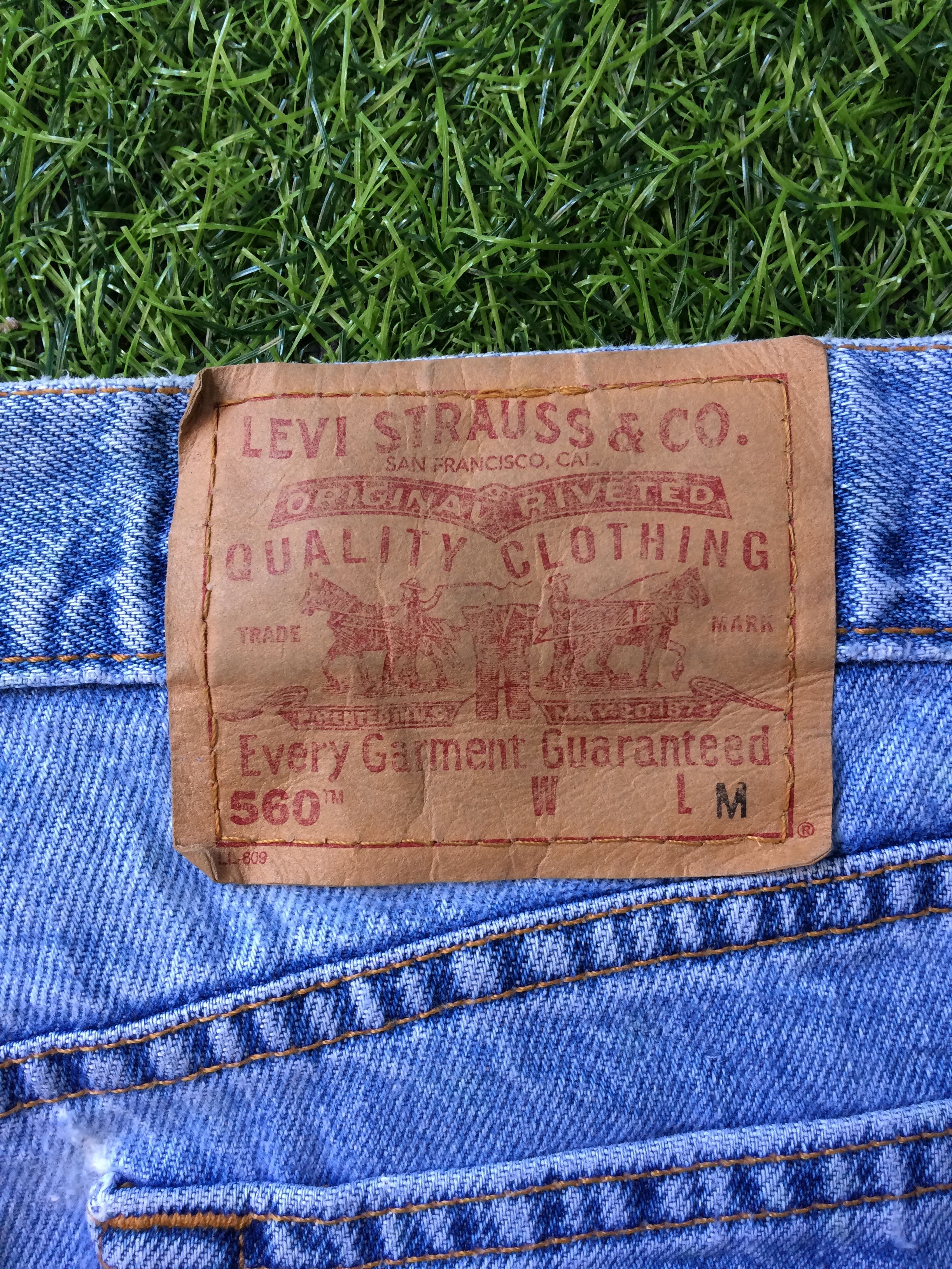 Levi's Vintage Distressed Levis 560 Mom Jeans #B-824 Size 33" - 11 Thumbnail
