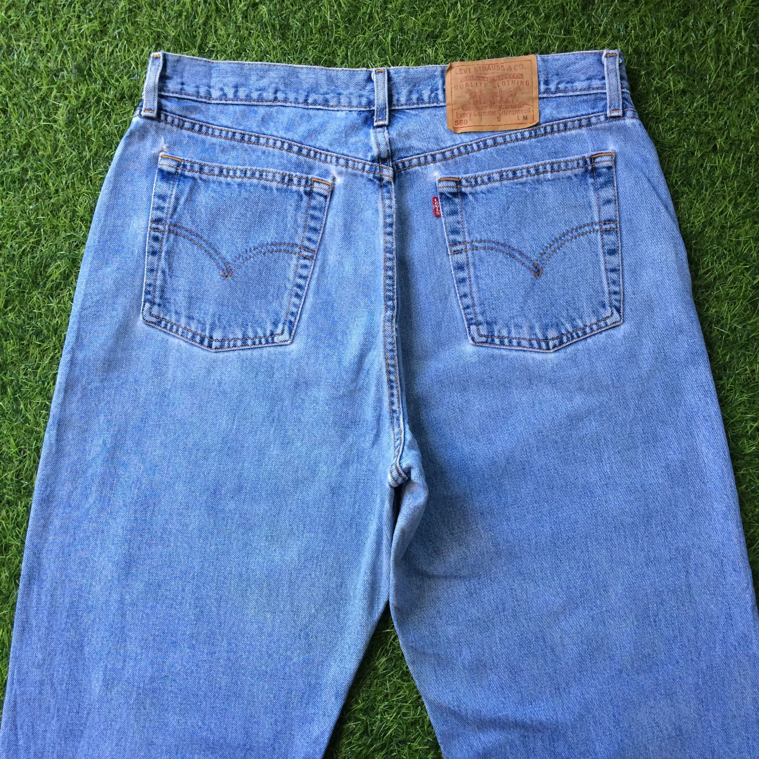 Levi's Vintage Distressed Levis 560 Mom Jeans #B-824 Size 33" - 4 Thumbnail