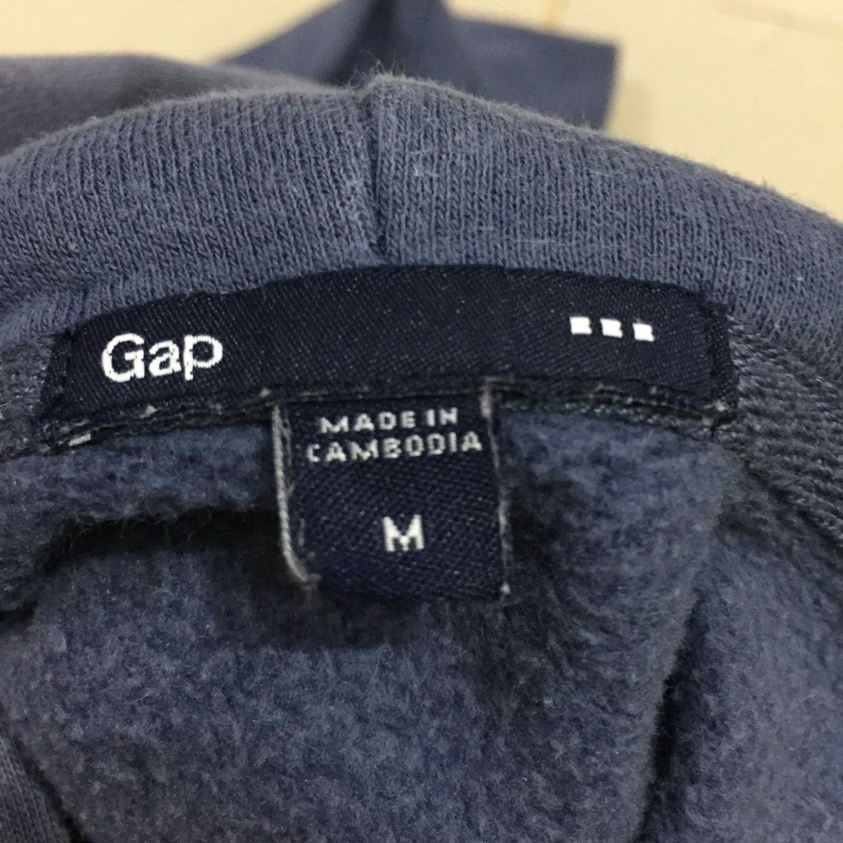 Gap × Vintage GAP Hoodie spellout Big Logo size M fits S Size US S / EU 44-46 / 1 - 7 Thumbnail
