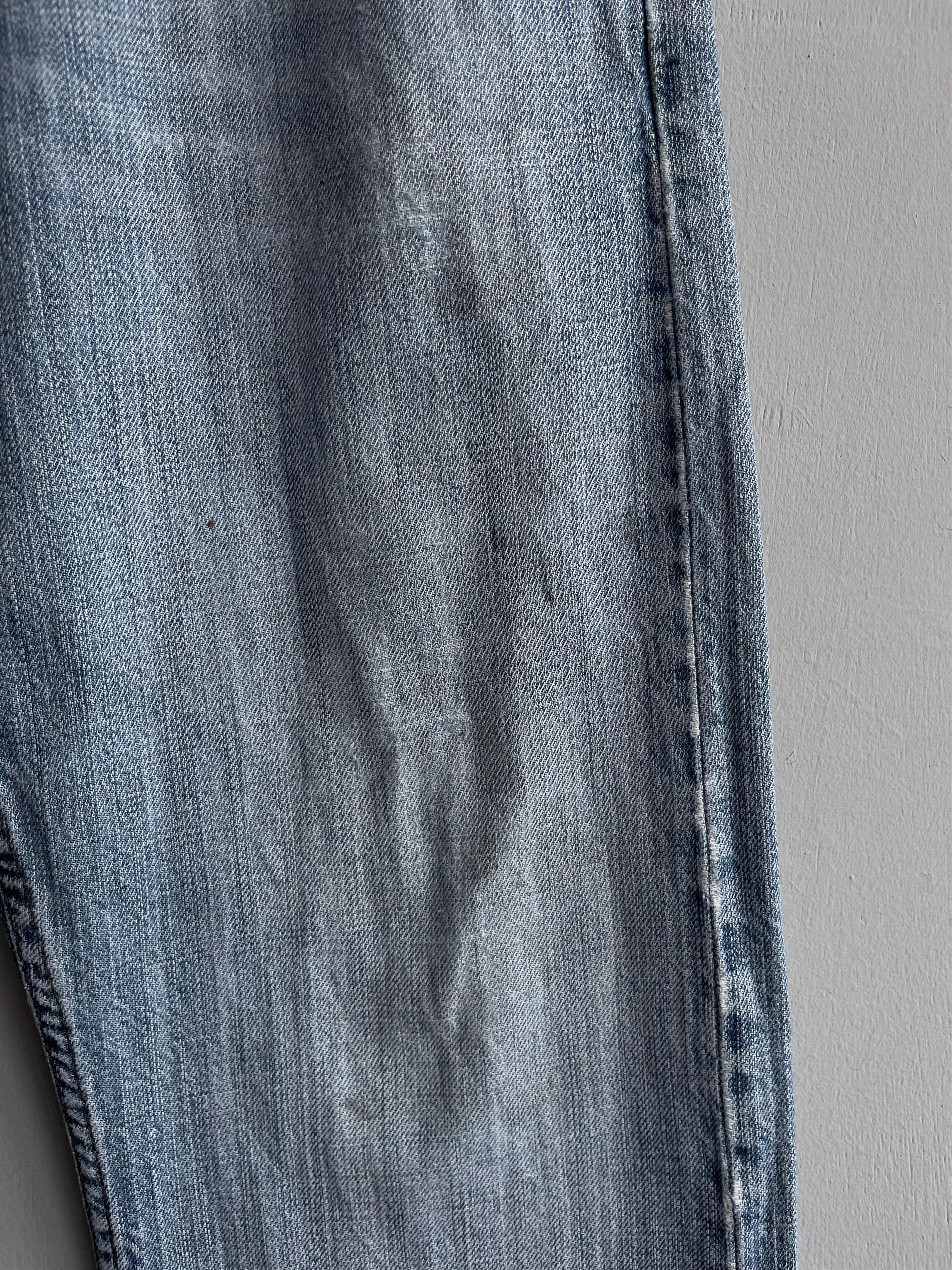 W35 L29 Vintage Levis 514 Distressed Dirty Ripped Jeans