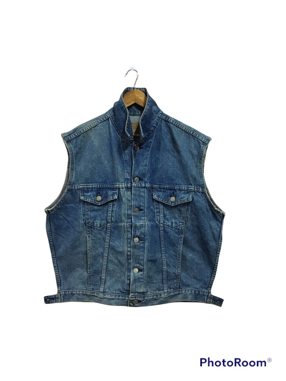Levi's Oren tab Sleeveless levi's vintage denim jacket Size US L / EU 52-54 / 3 - 1 Thumbnail