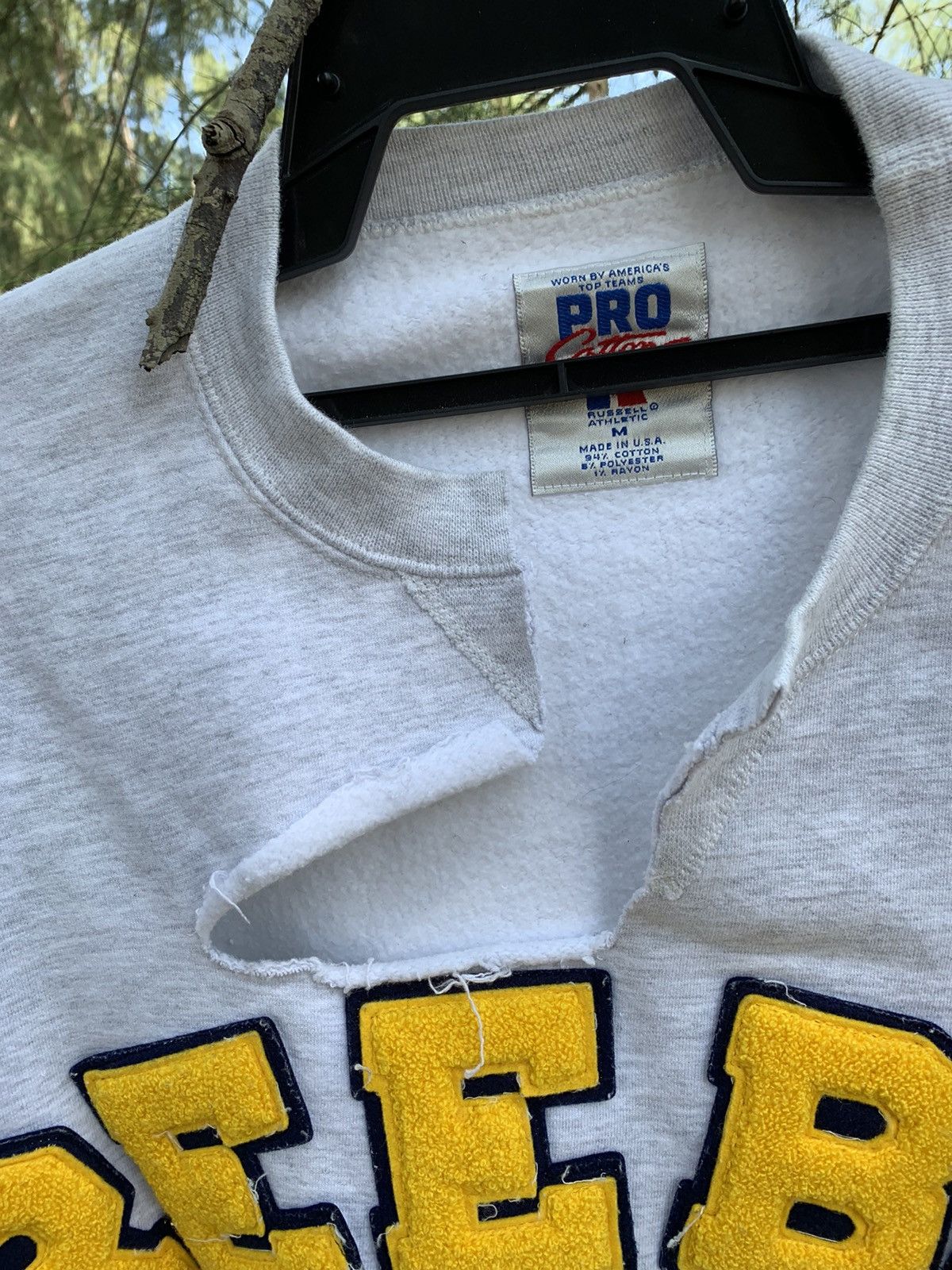 Reebok × Vintage Vintage Reebok Sweatshirt Distressed With Embroidery Logo Size US M / EU 48-50 / 2 - 9 Thumbnail