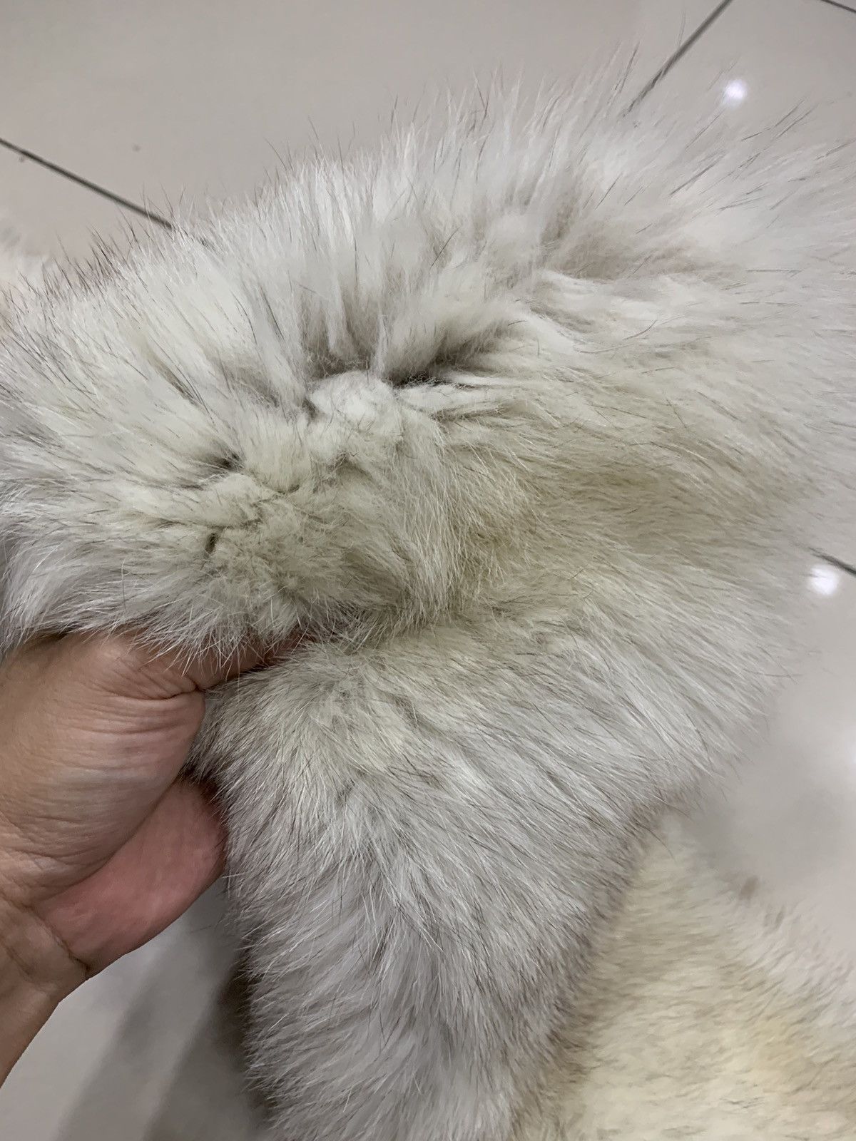 Sagafurs × Vintage VINTAGE SAGA FOX WHITE & GREY FLUFFY FOX FUR SCARF NECK WRAP Size ONE SIZE - 4 Thumbnail