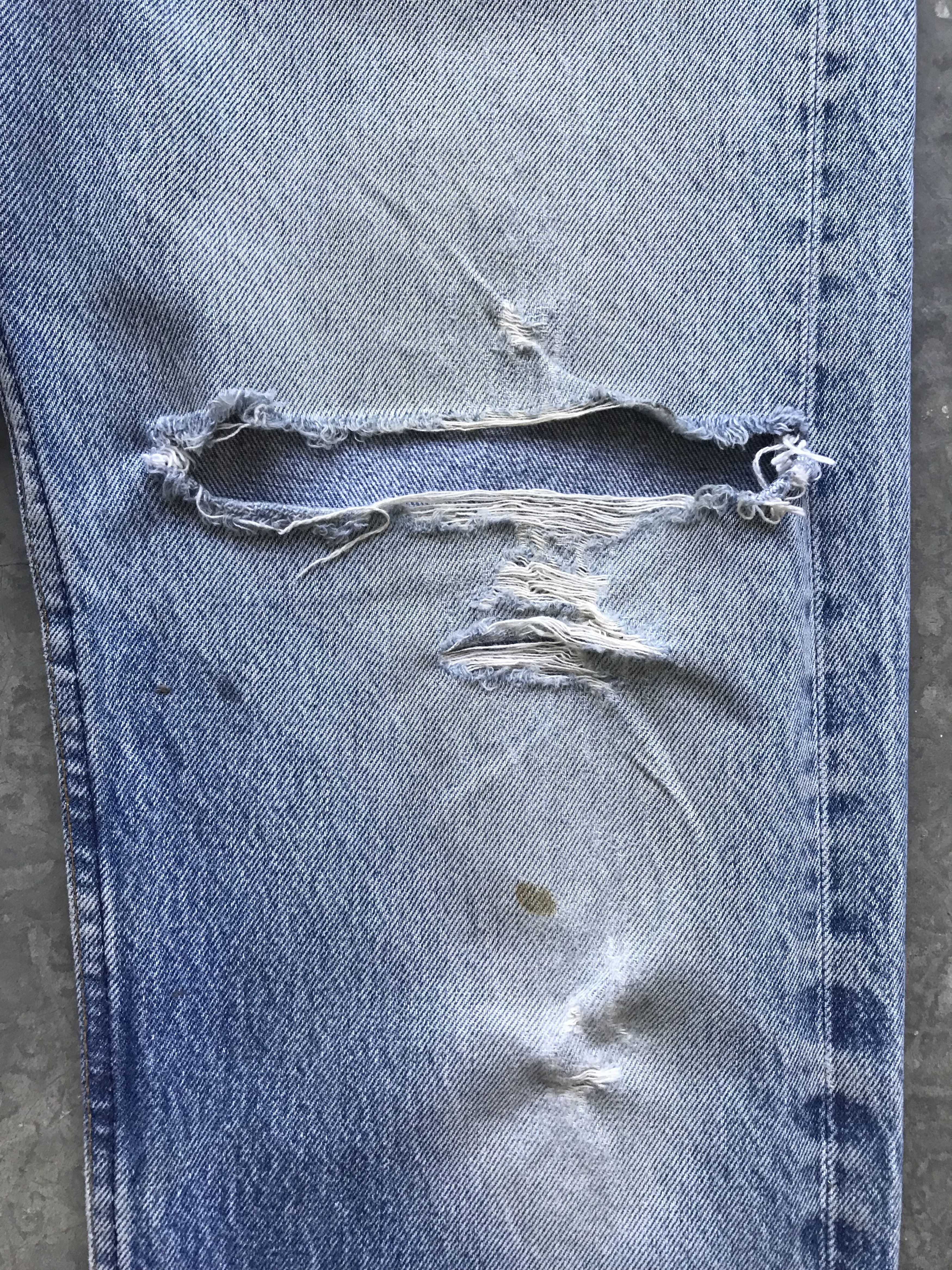 Levi's × Vintage VLEV3 - Vintage 90s Levis 501xx USA Distresed Denim Size US 33 - 4 Thumbnail