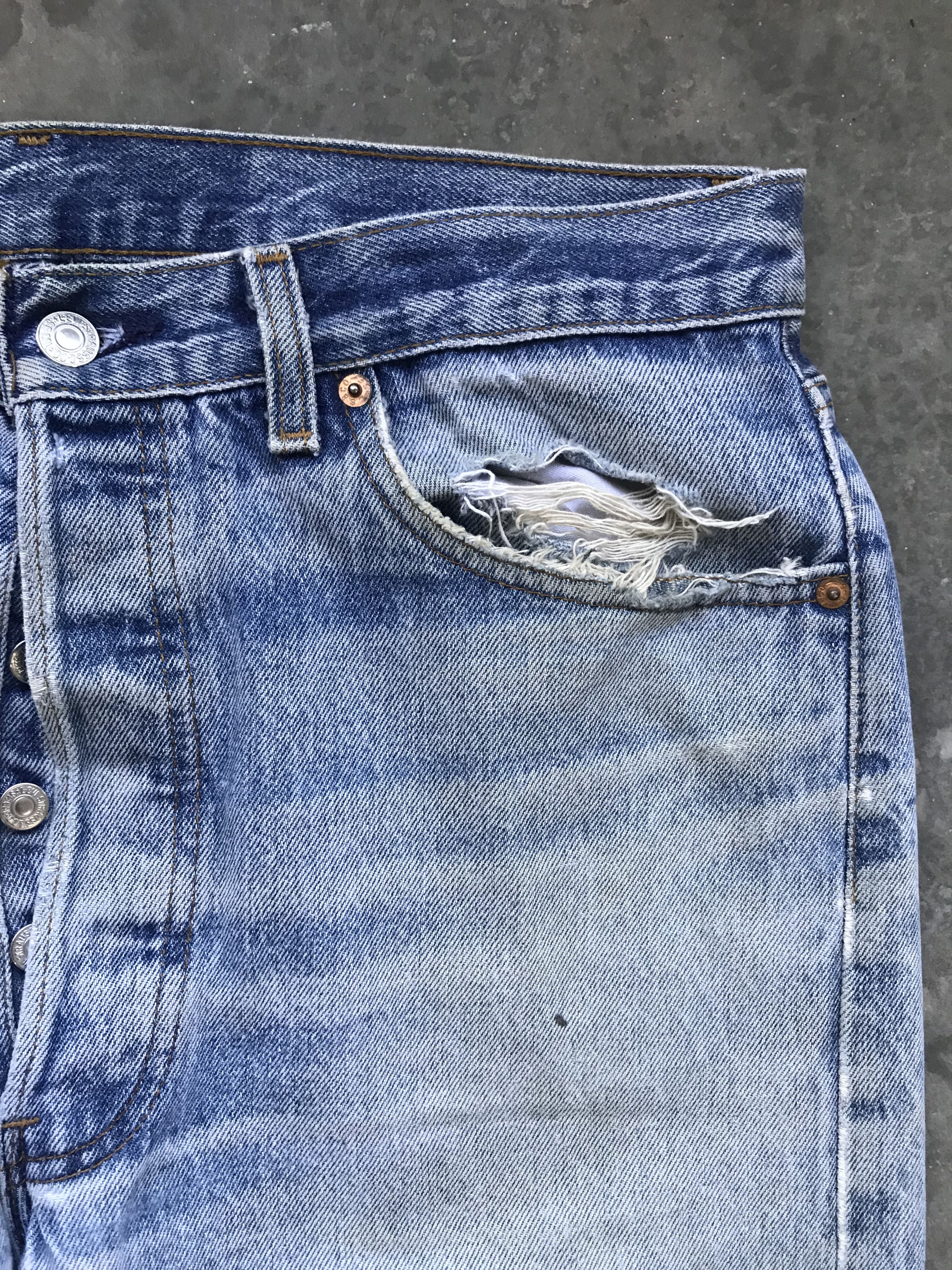 Levi's × Vintage VLEV3 - Vintage 90s Levis 501xx USA Distresed Denim Size US 33 - 6 Thumbnail
