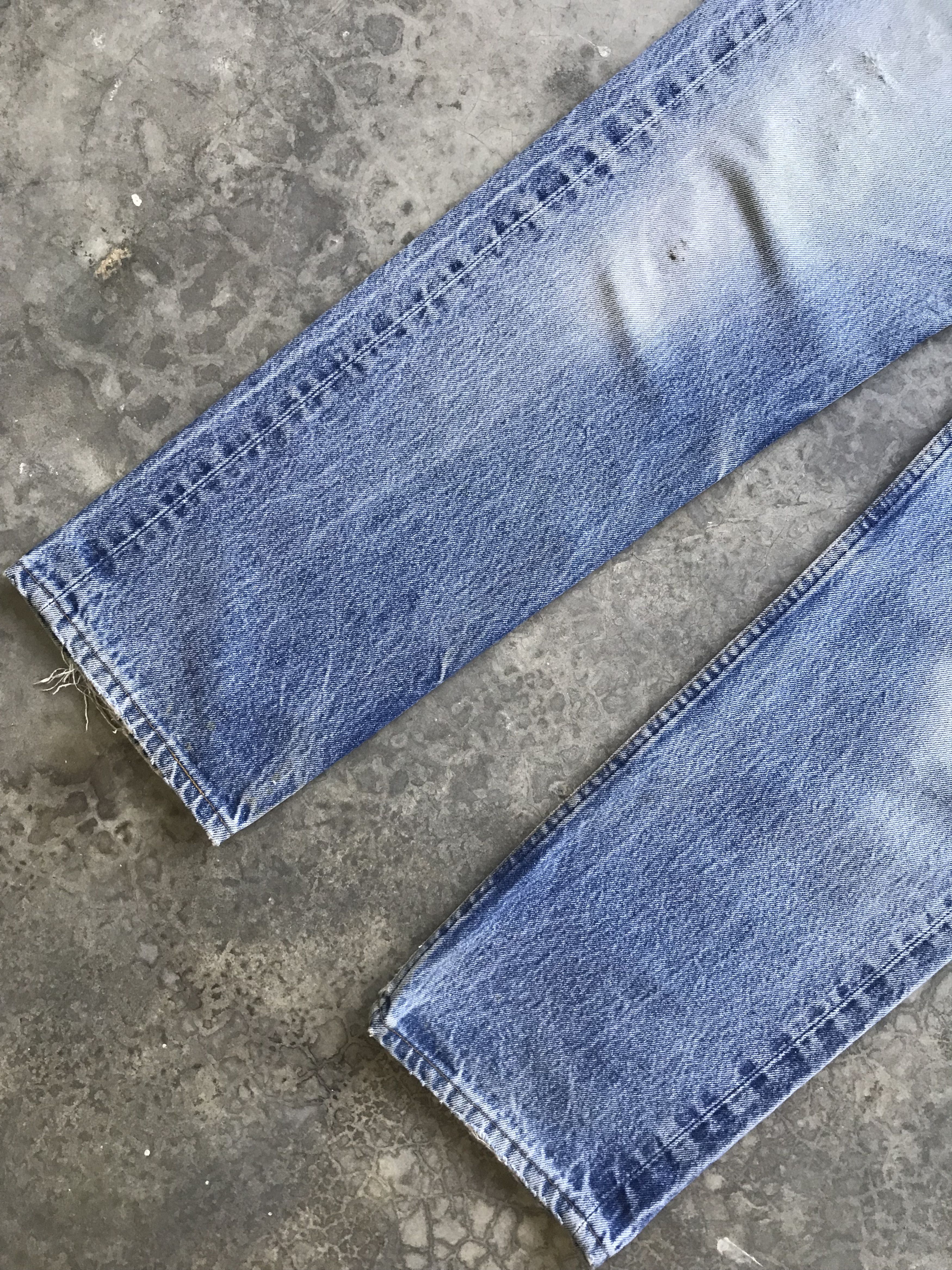Levi's × Vintage VLEV3 - Vintage 90s Levis 501xx USA Distresed Denim Size US 33 - 3 Thumbnail