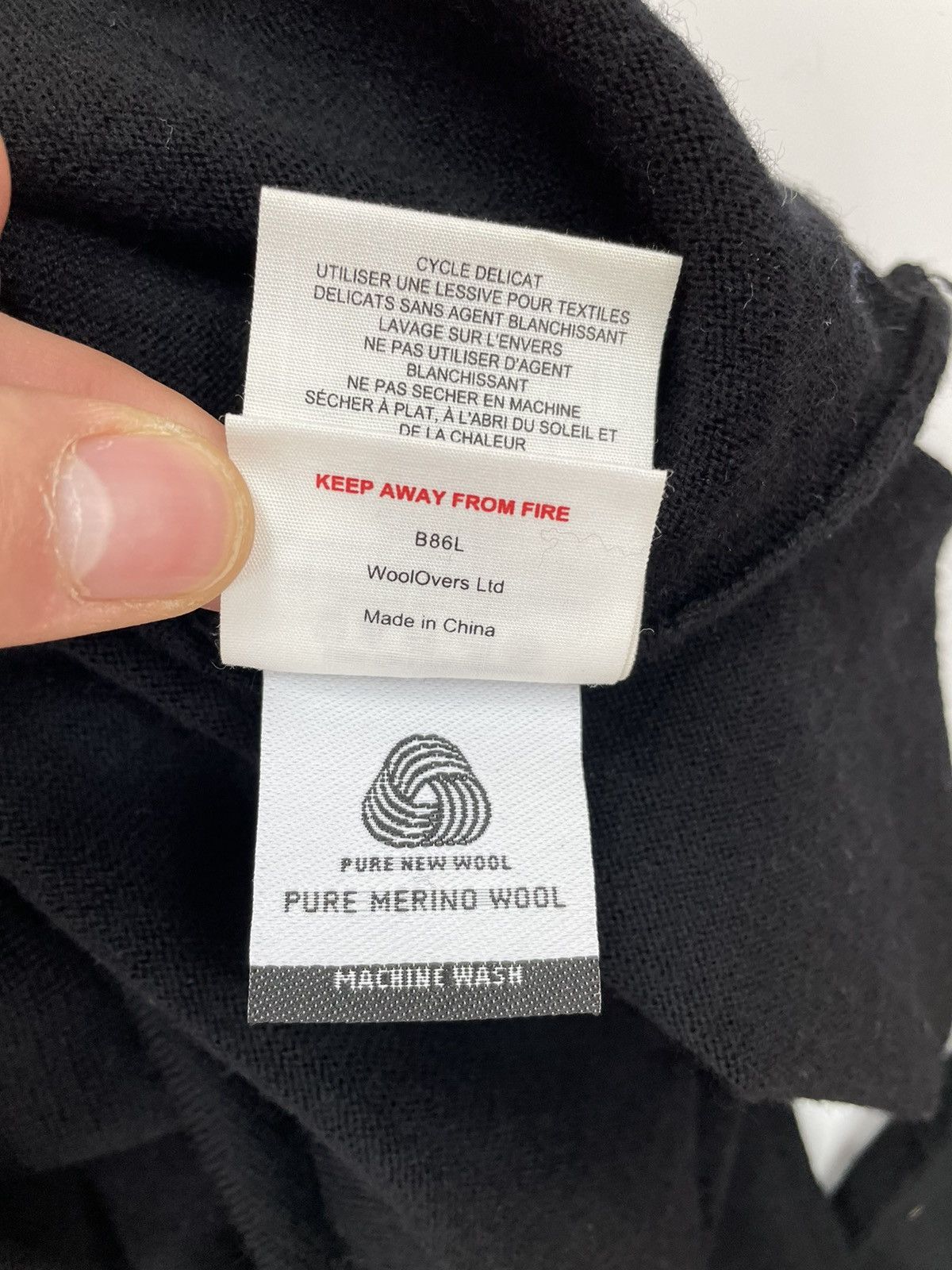 Other WoolOvers Merino Wool black sweater size M Size M / US 6-8 / IT 42-44 - 16 Thumbnail