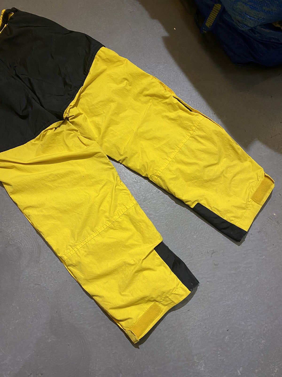 The North Face The North Face Ski Pants / Snowboard Pants Size US 33 - 14 Thumbnail