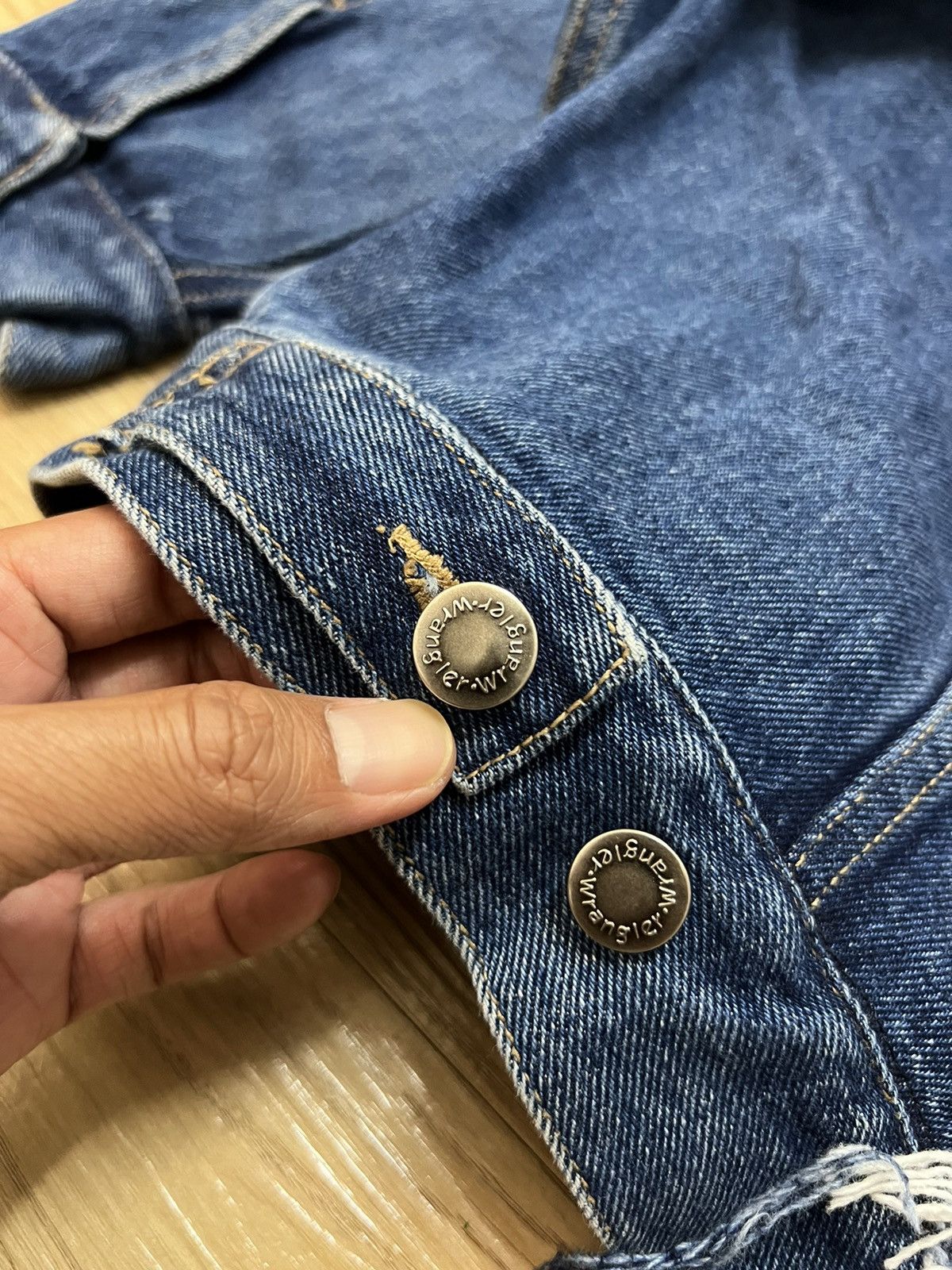 Vintage Vintage Wrangler Trucker Jeans Jacket Size US XL / EU 56 / 4 - 8 Thumbnail
