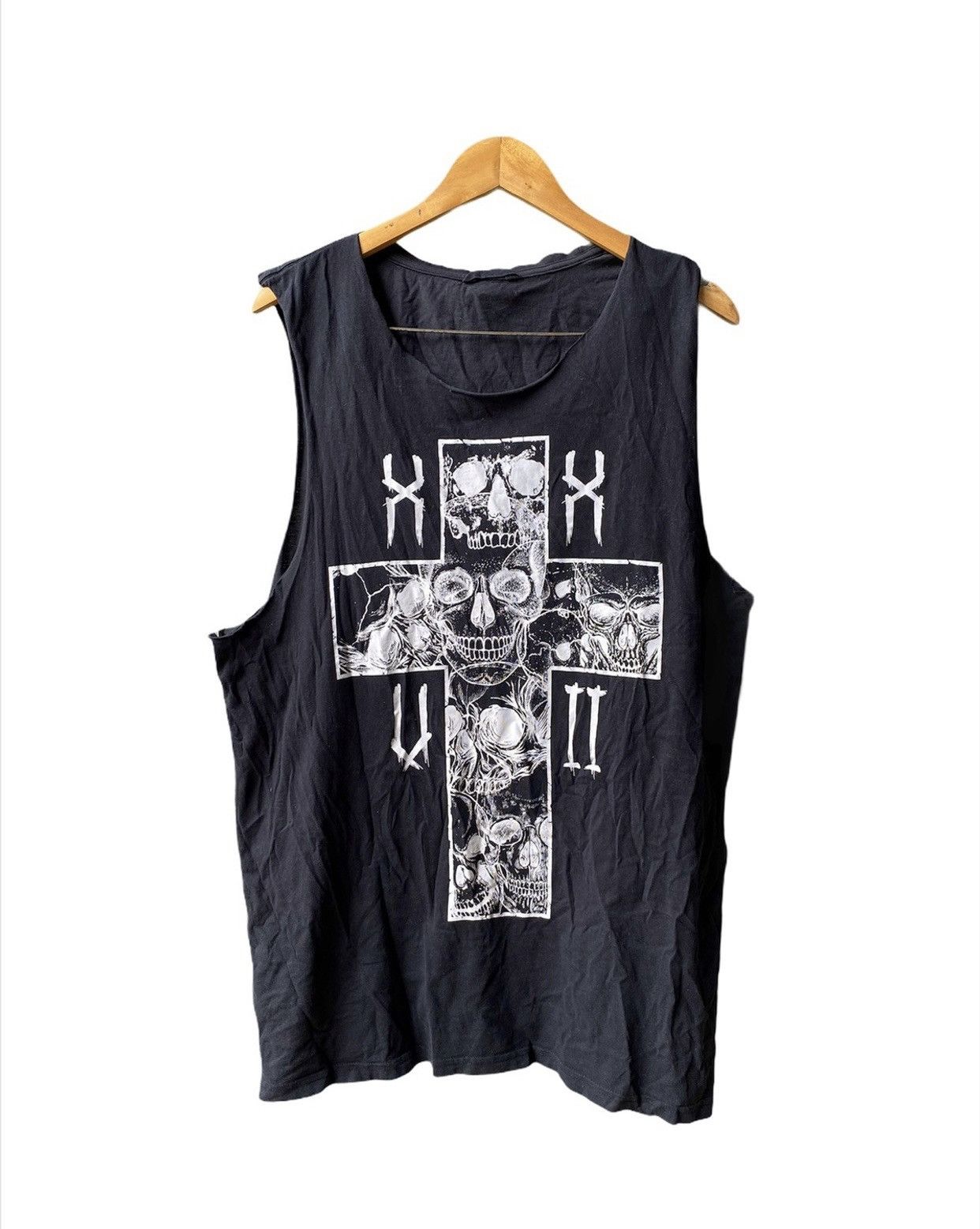 Japanese Brand × Seditionaries Skulls Singlet Tee Distressed Black Size US L / EU 52-54 / 3 - 1 Thumbnail