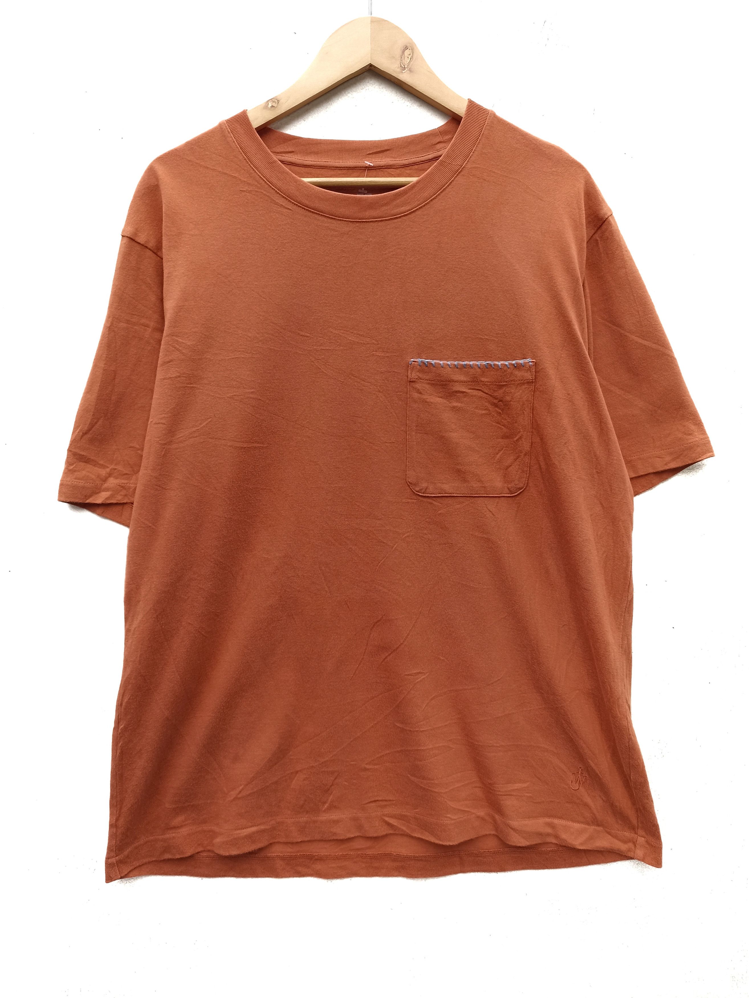 JW Anderson × Uniqlo Uniqlo X JW Anderson t shirt single pocket Size US XL / EU 56 / 4 - 1 Thumbnail