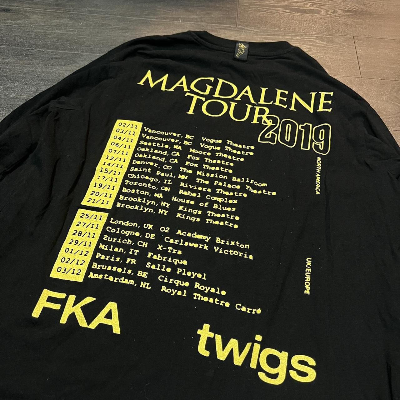 Band Tees Classic fka twigs Magdalene tour long sleeve t shirt 2019 Size US XL / EU 56 / 4 - 3 Thumbnail
