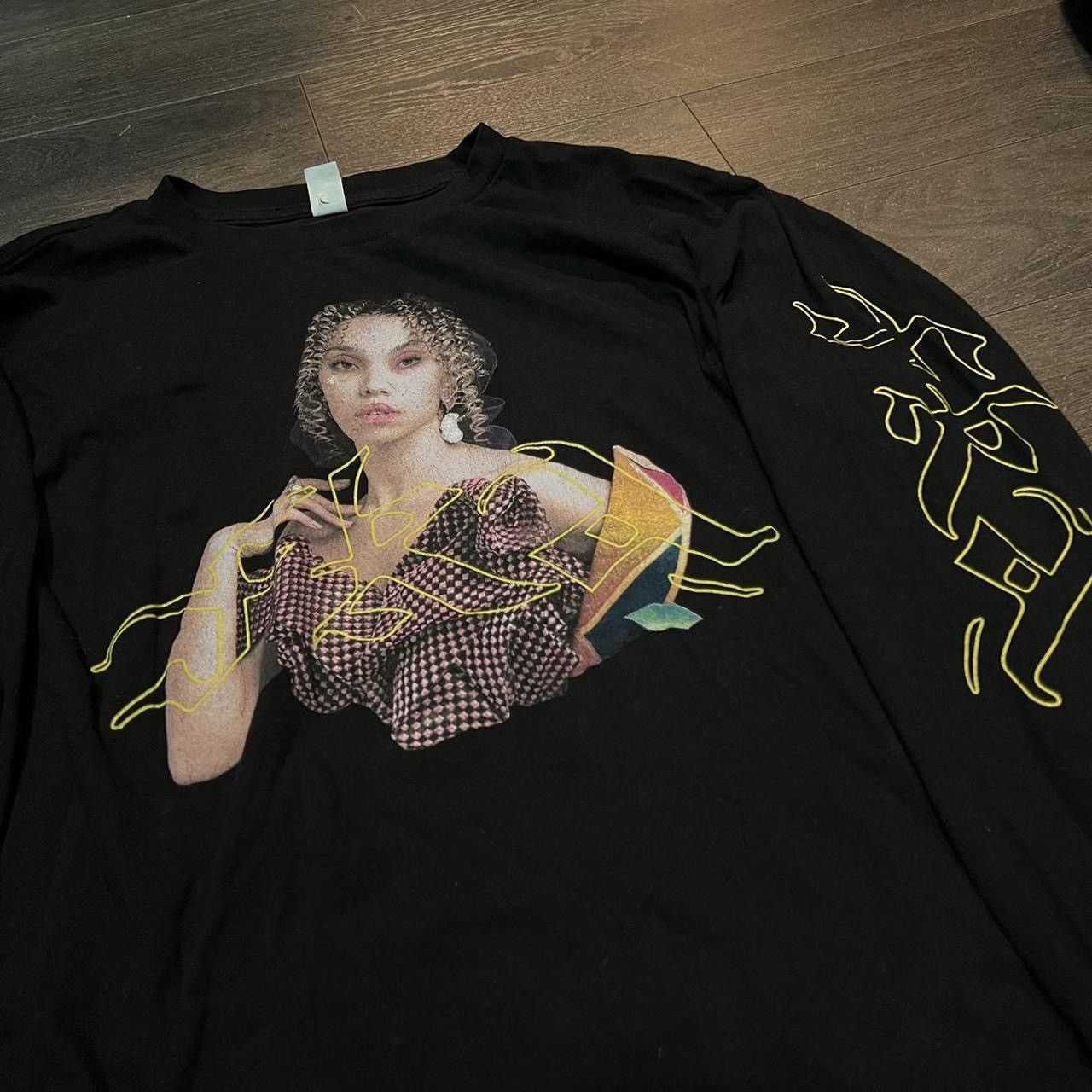 Band Tees Classic fka twigs Magdalene tour long sleeve t shirt 2019 Size US XL / EU 56 / 4 - 1 Thumbnail