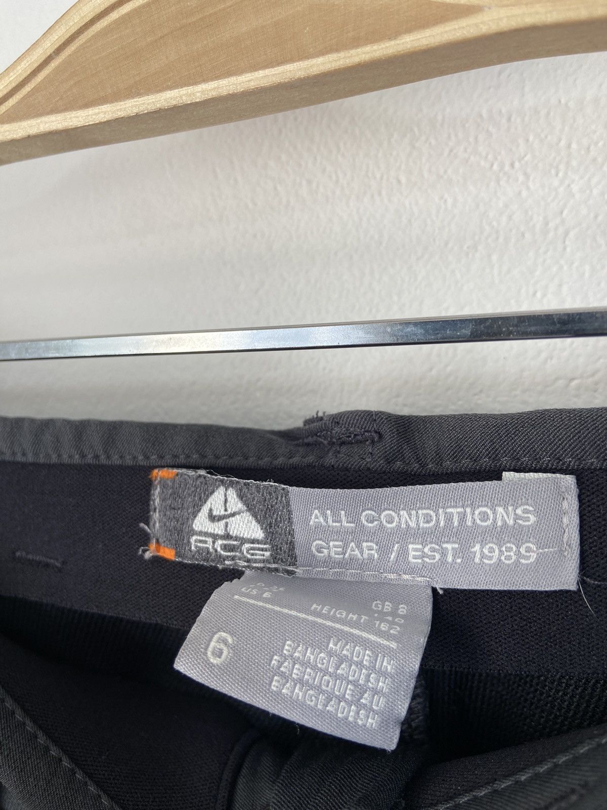 Nike Nike ACG Women’s Pant Softshell Size 28" / US 6 / IT 42 - 15 Thumbnail