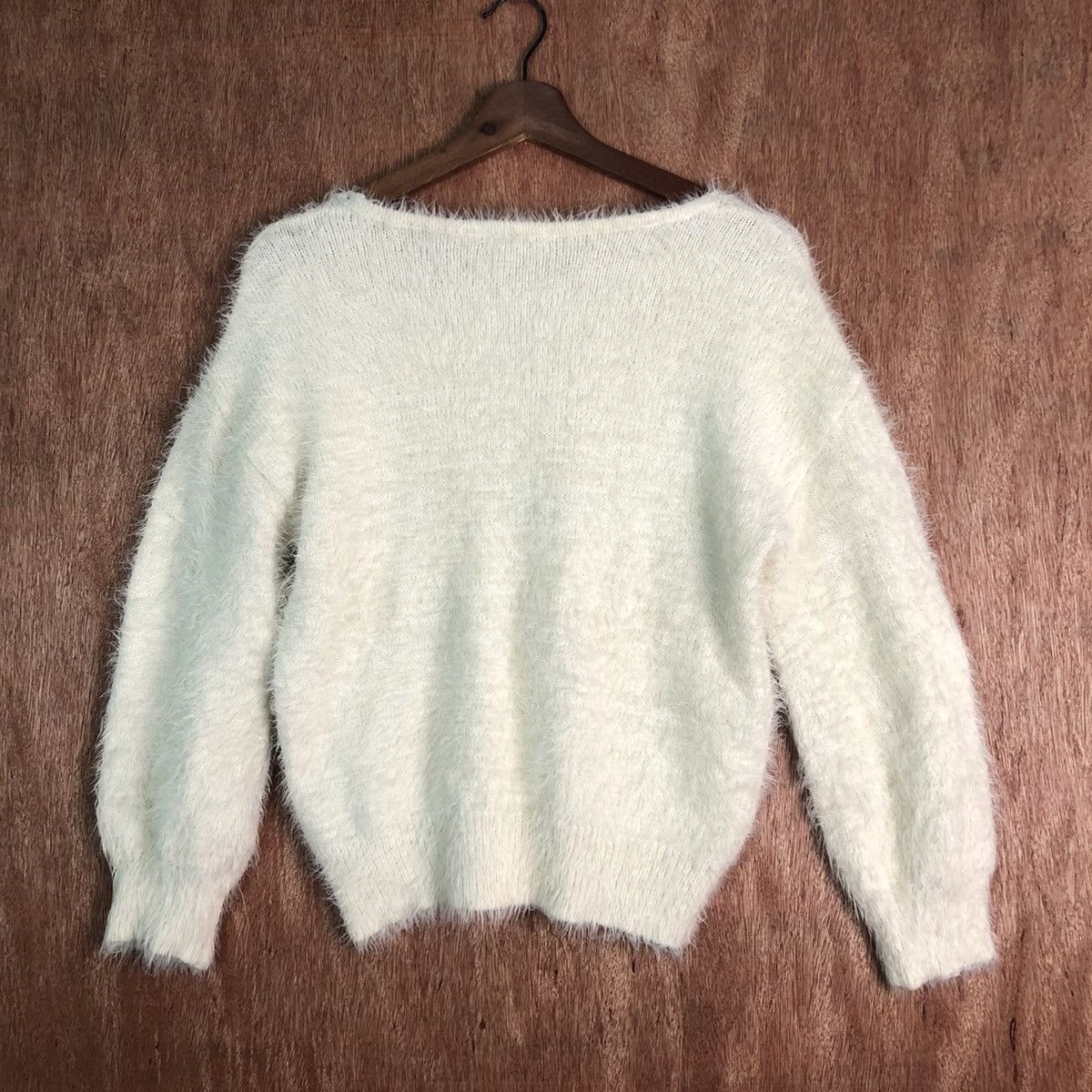 Homespun Knitwear × Japanese Brand DLL Earth Music & Ecology White shaggy Mohair Knitwear #c226 Size US S / EU 44-46 / 1 - 10 Thumbnail