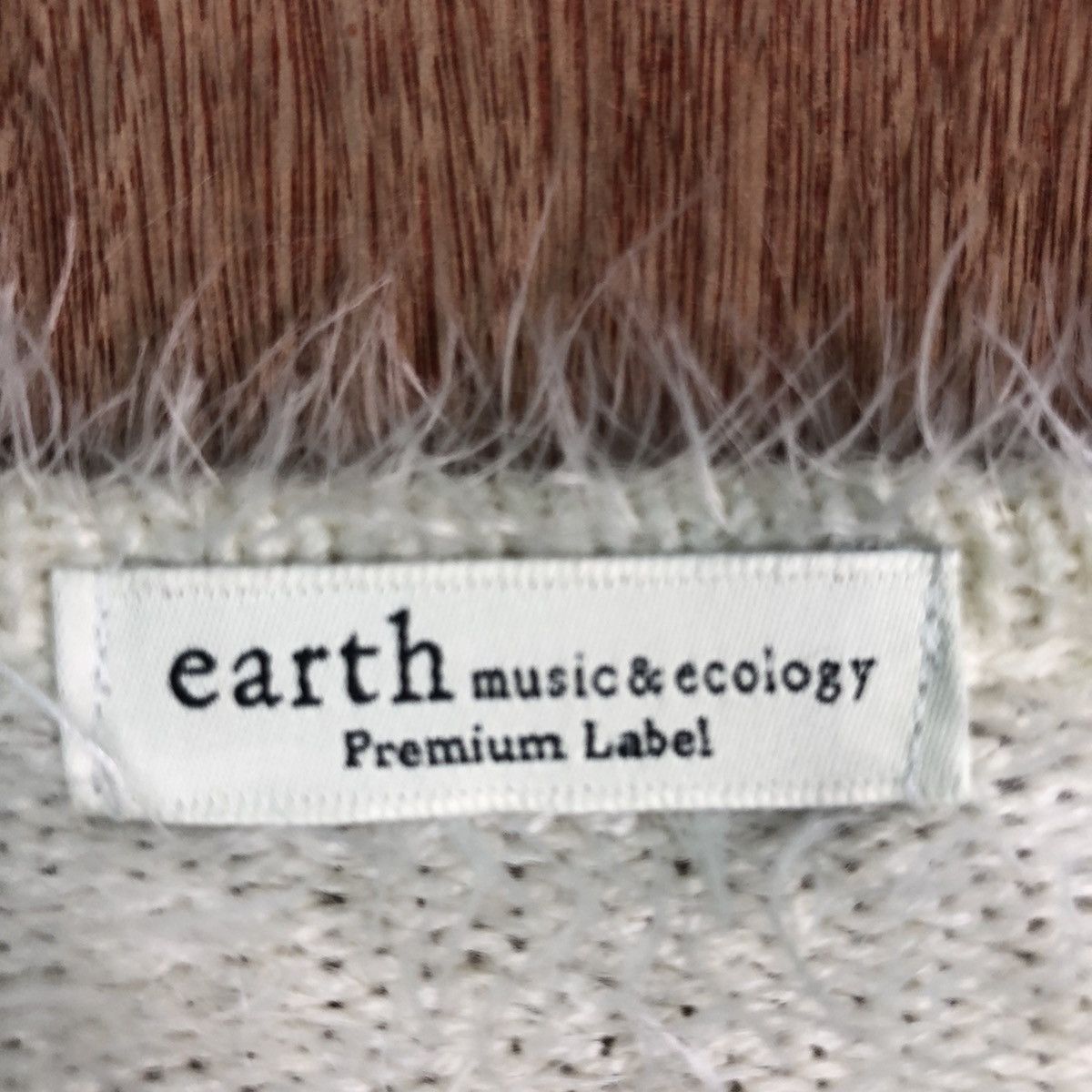 Homespun Knitwear × Japanese Brand DLL Earth Music & Ecology White shaggy Mohair Knitwear #c226 Size US S / EU 44-46 / 1 - 9 Thumbnail