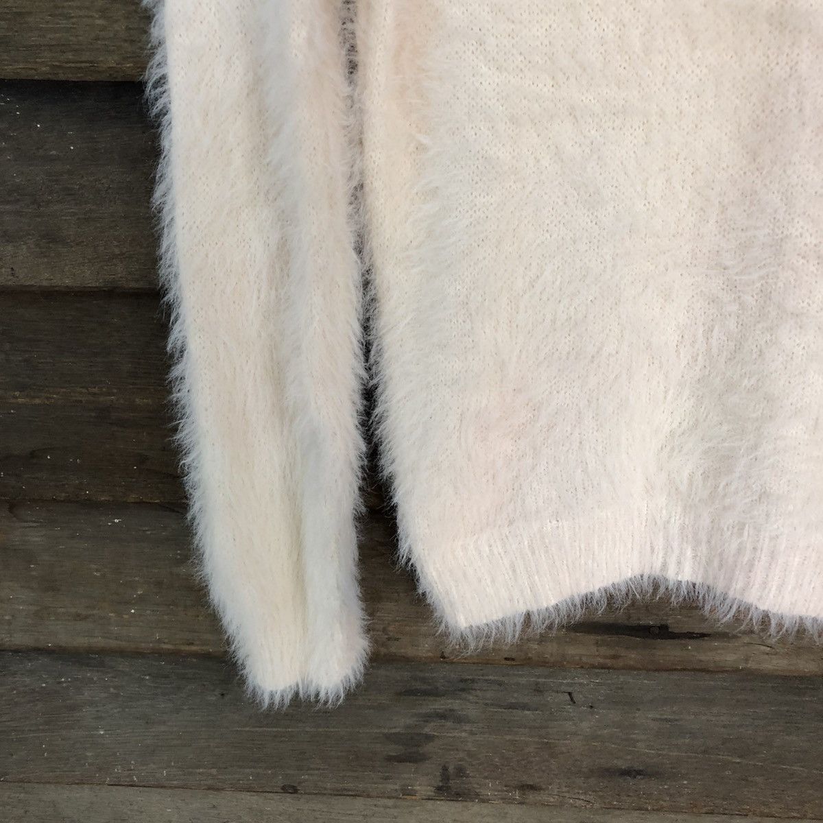 Homespun Knitwear Healthy Karen White Shag Shaggy Fur Mohair Knitwear #7018 Size S / US 4 / IT 40 - 4 Thumbnail