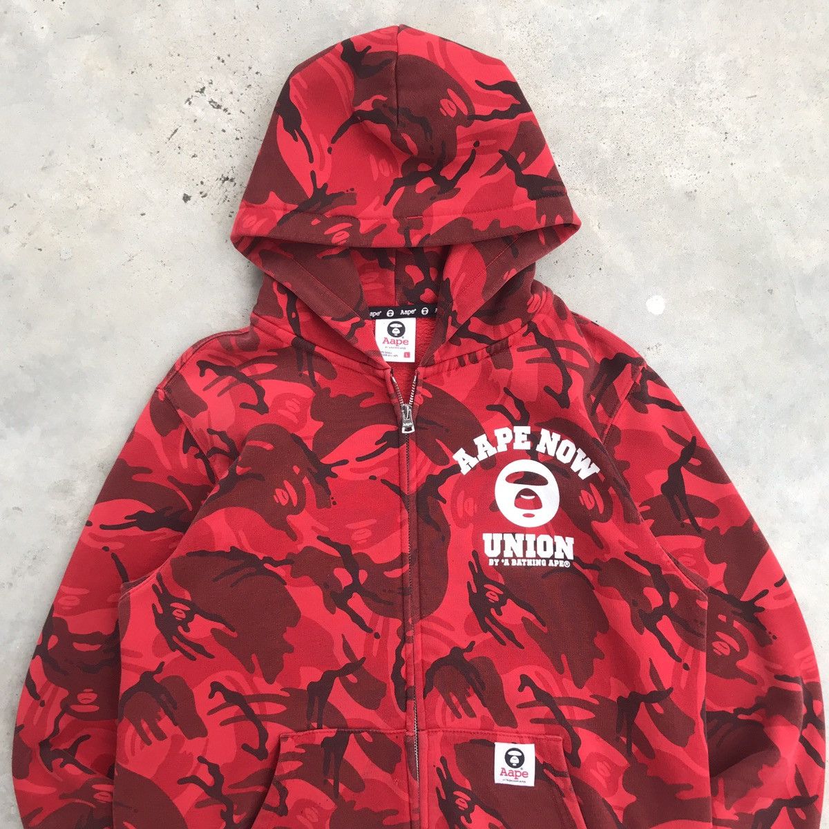 Aape Aape by Bathing Ape 2013 Red Camouflage CNY Hoodie Zipper Size US M / EU 48-50 / 2 - 3 Thumbnail